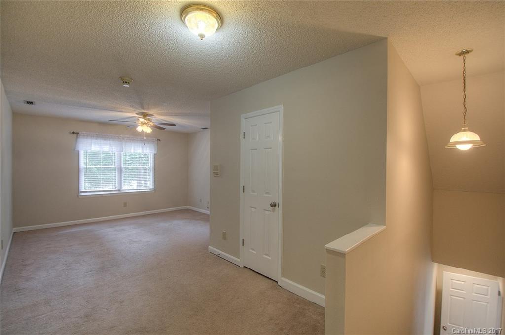 Dakota Woods - Residential