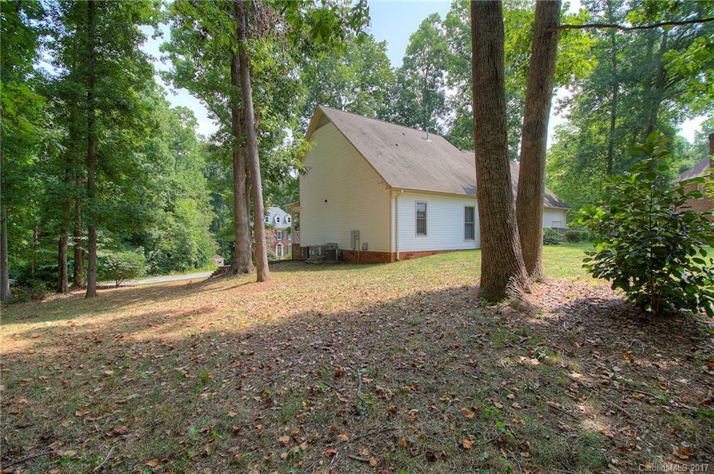 Dakota Woods - Residential