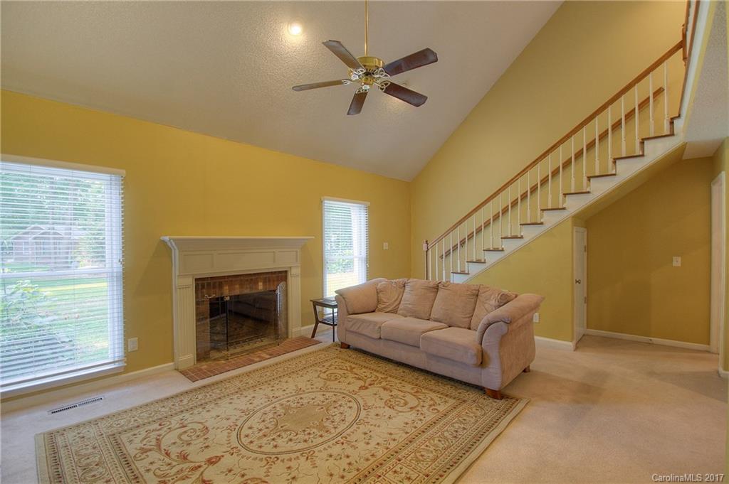 Dakota Woods - Residential