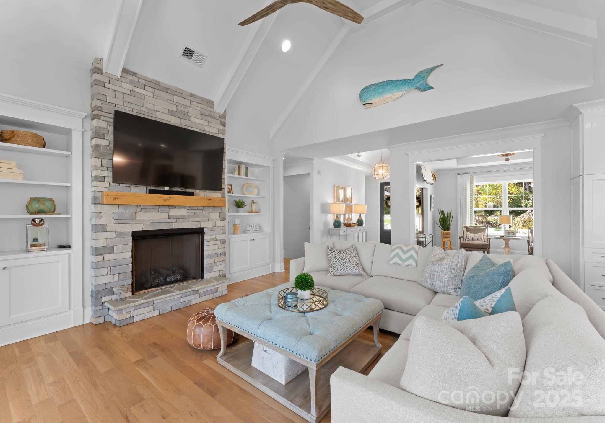 Lighthouse Point - Residential