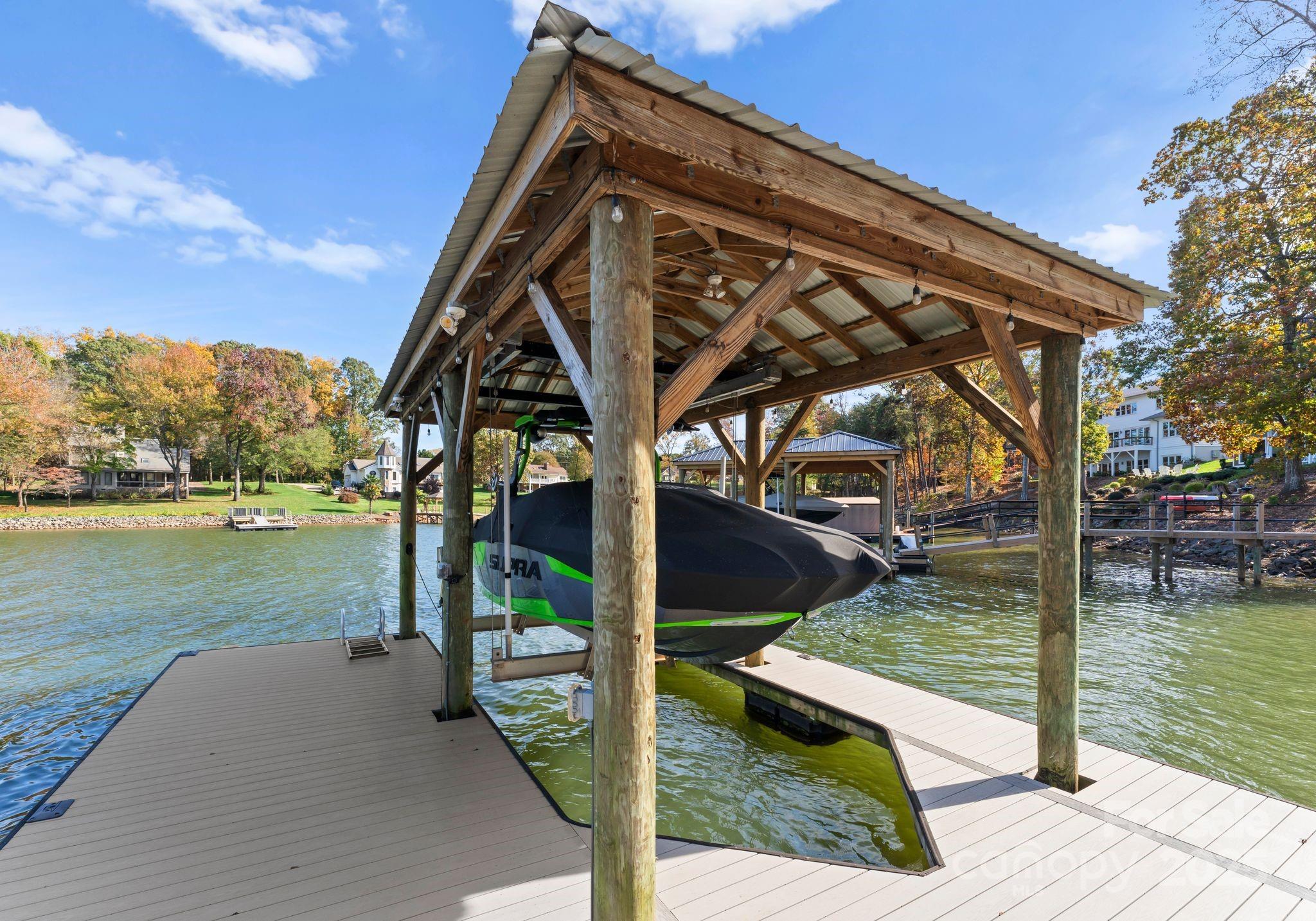 Lighthouse Point - Residential