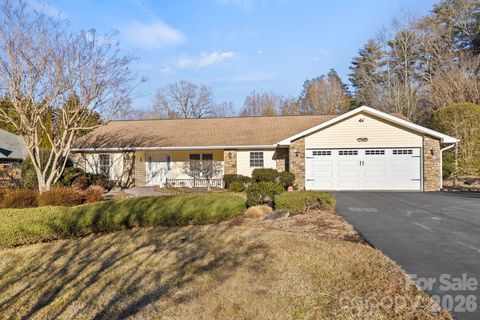 32 Stone House Road Hendersonville NC 28739