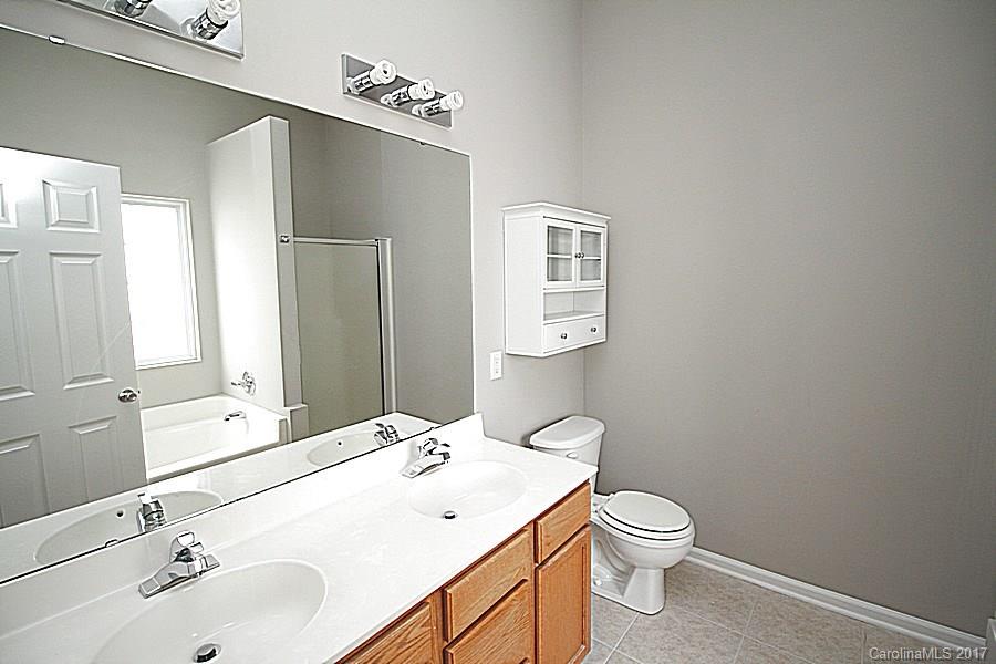 Oakdale Grove - Residential