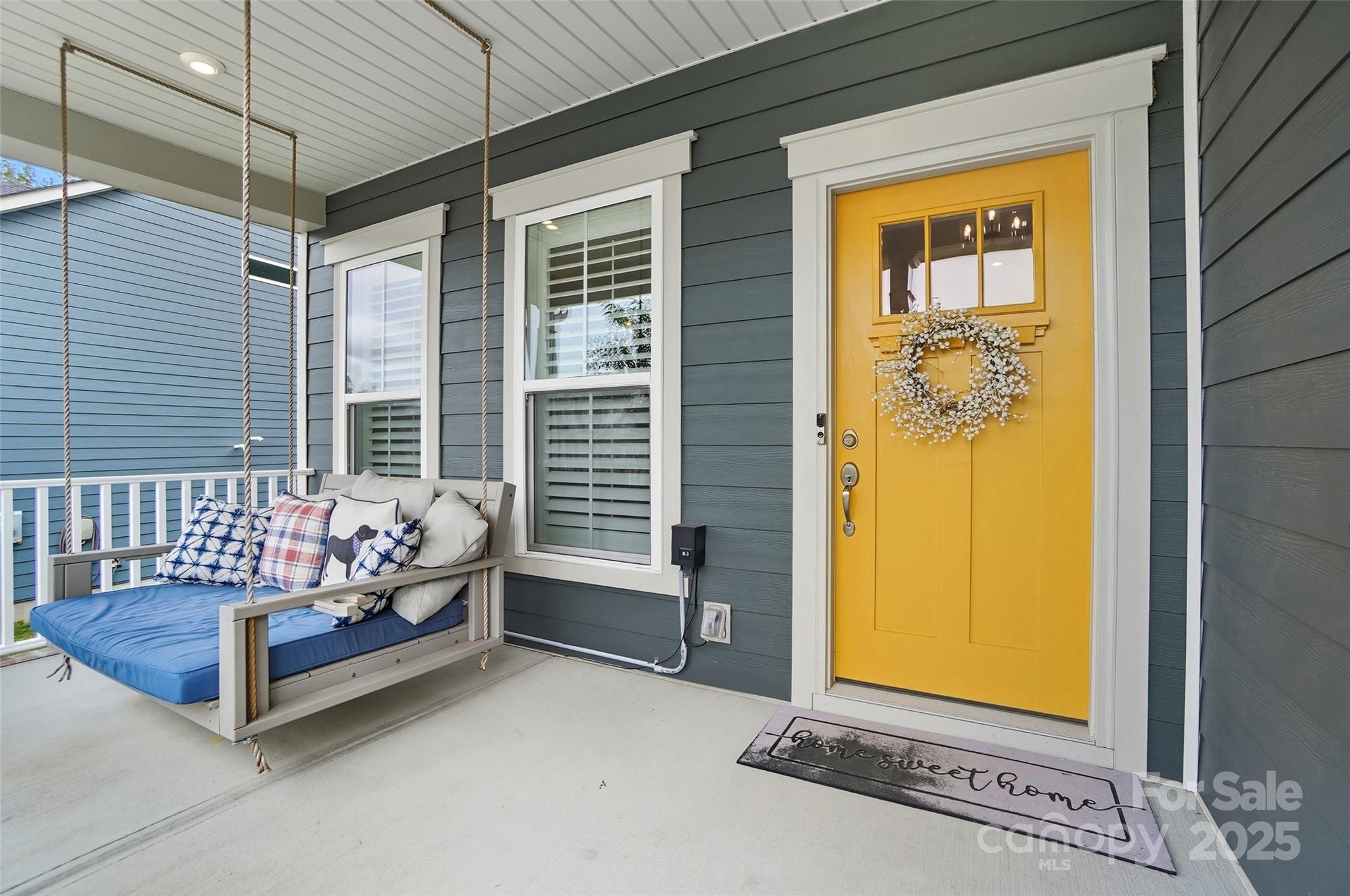 1224 Regions Boulevard