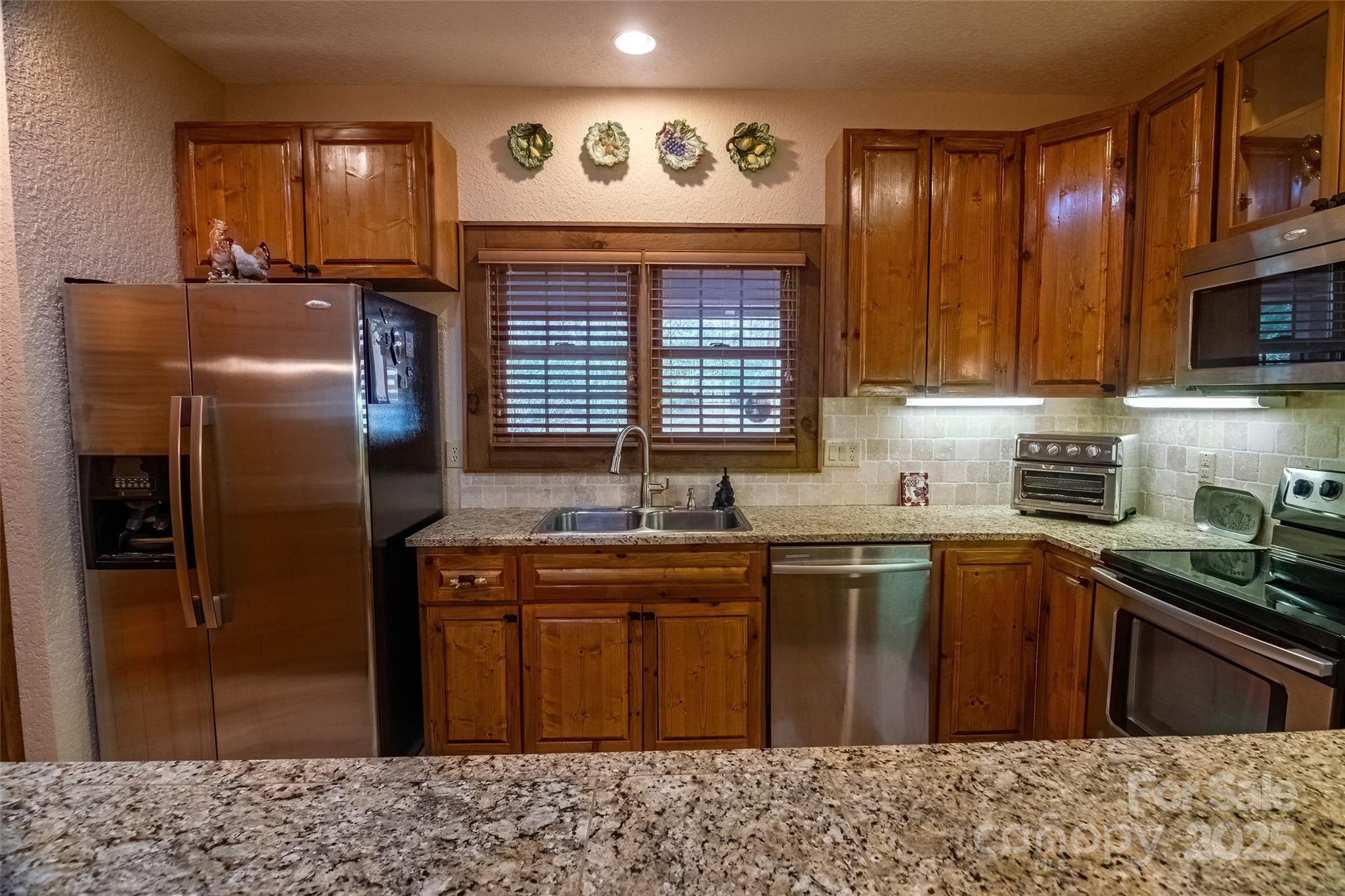 Hampton Glen - Residential