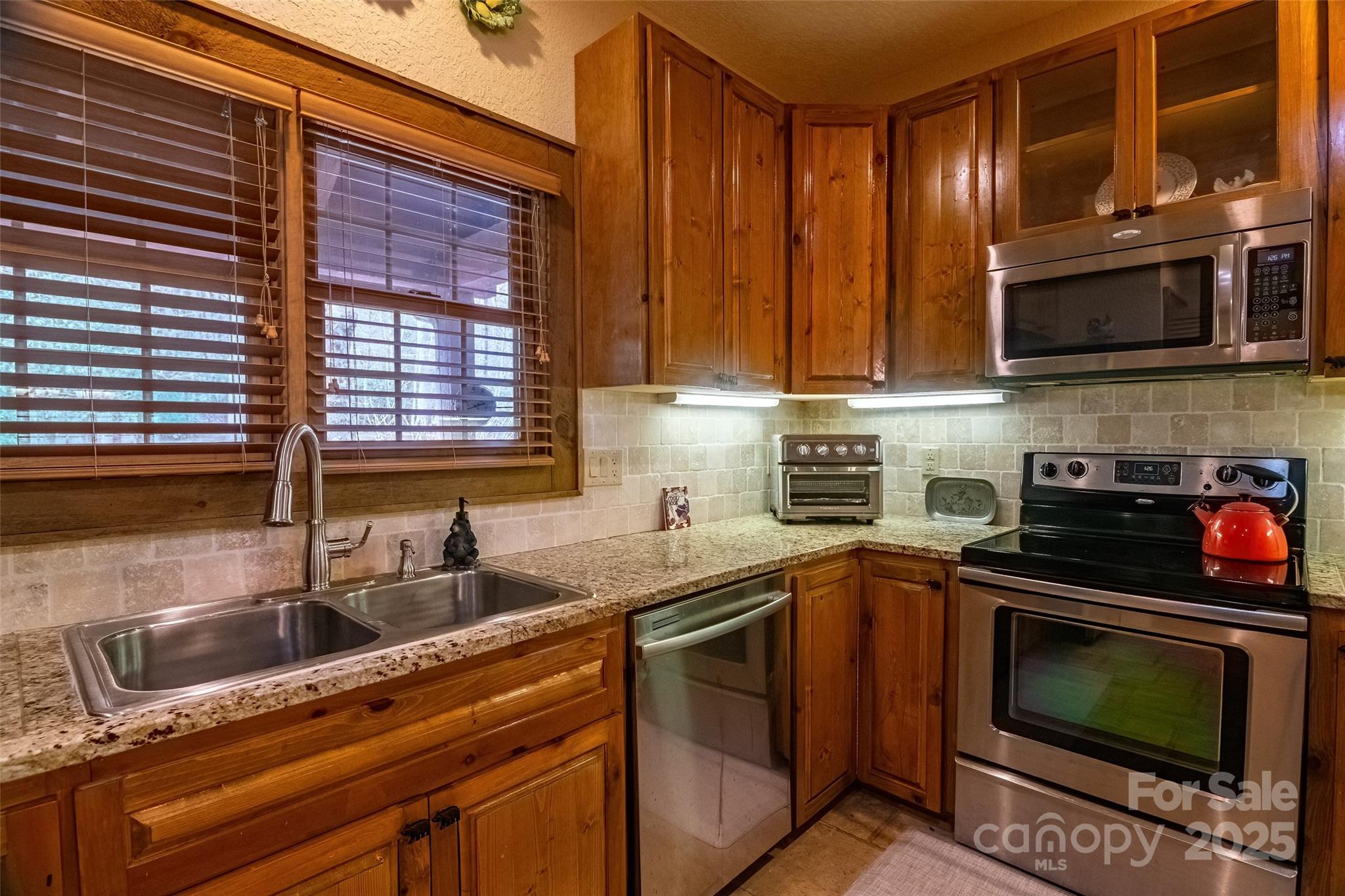 Hampton Glen - Residential