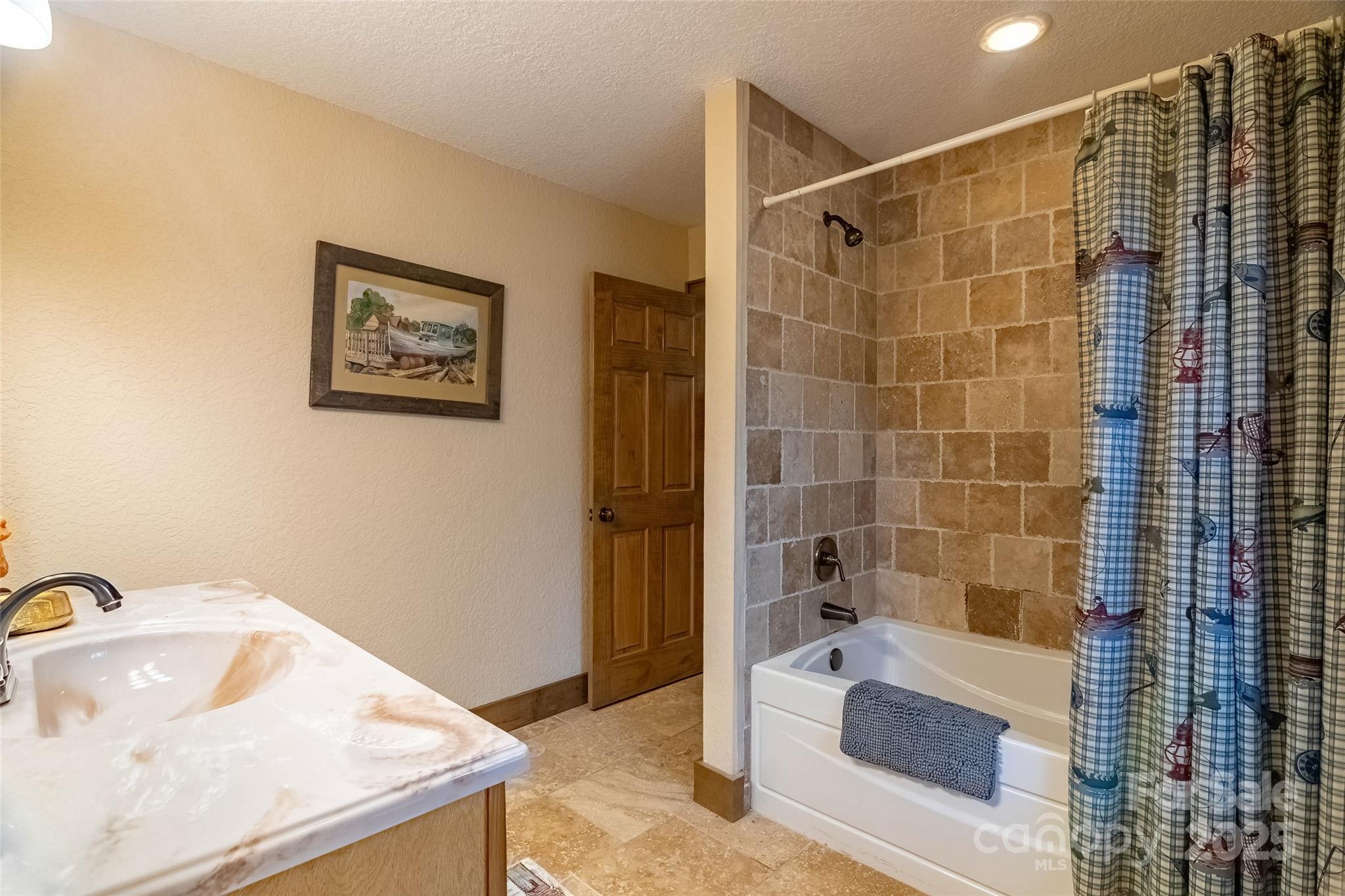 Hampton Glen - Residential