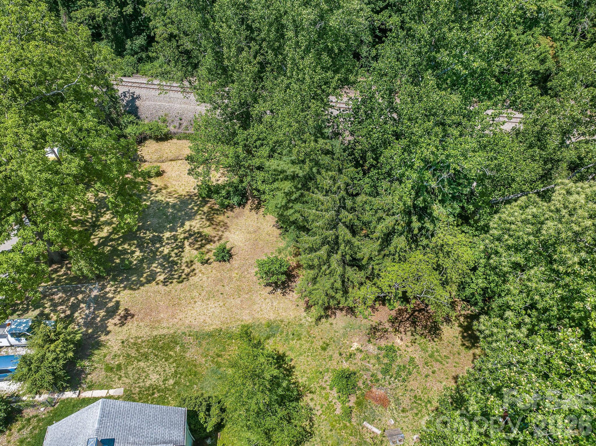 28 Pinecrest Drive