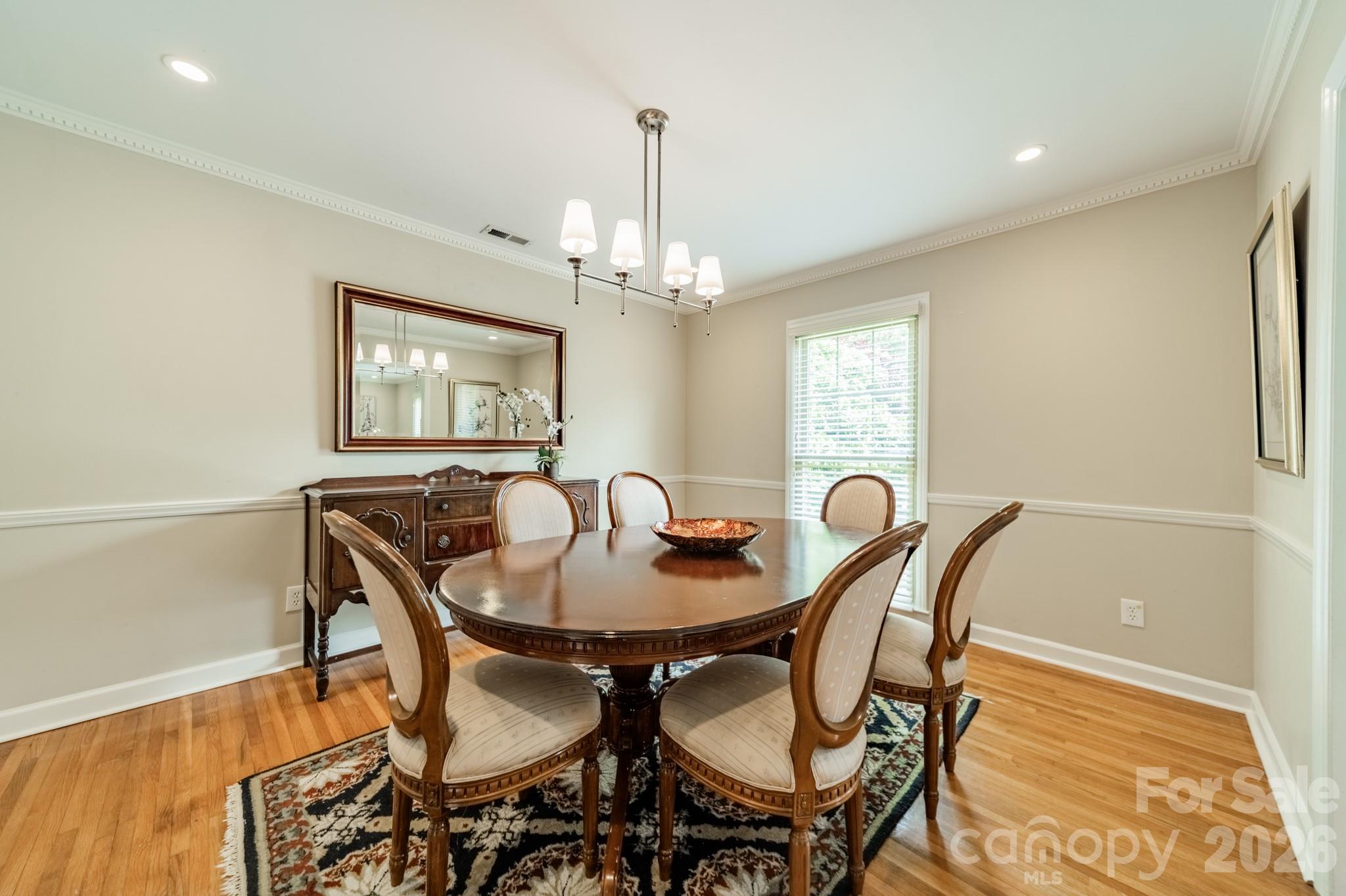 5522 Sharon Road