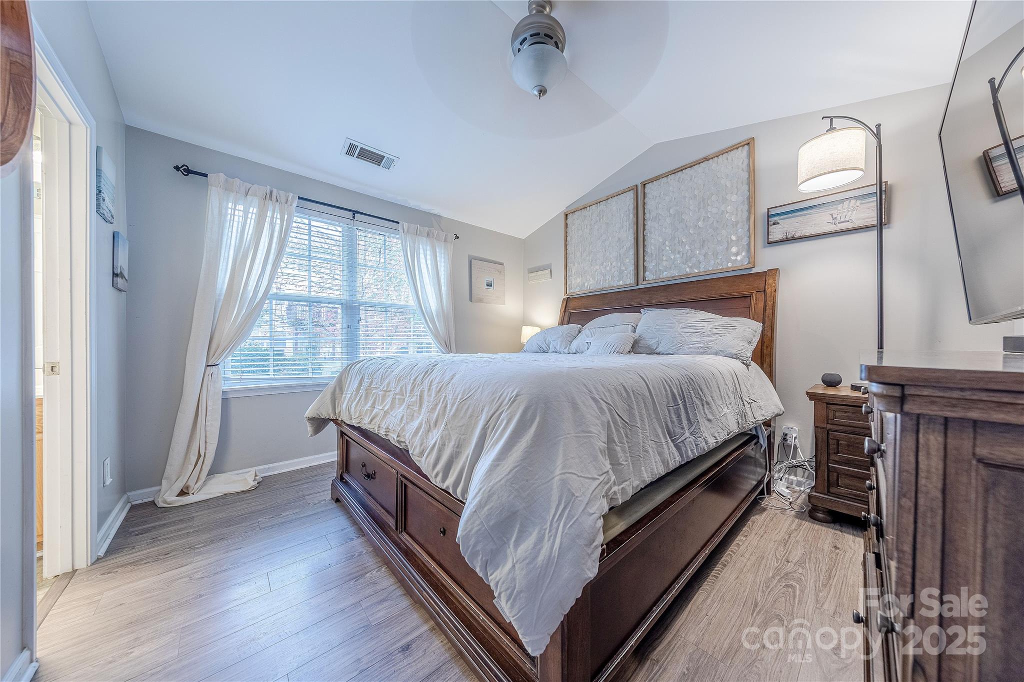 Lexington Commons - Residential