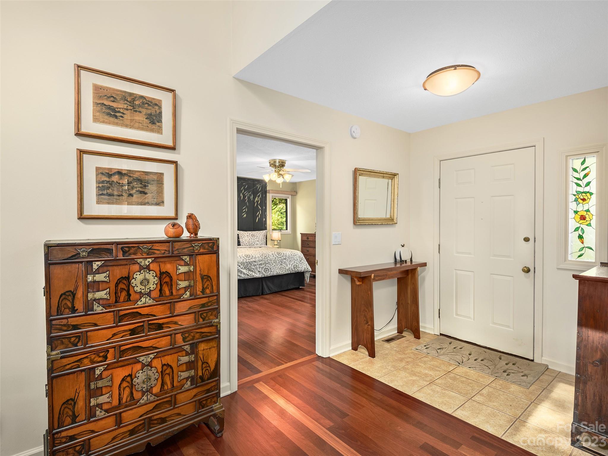 Kenwood Knoll - Residential