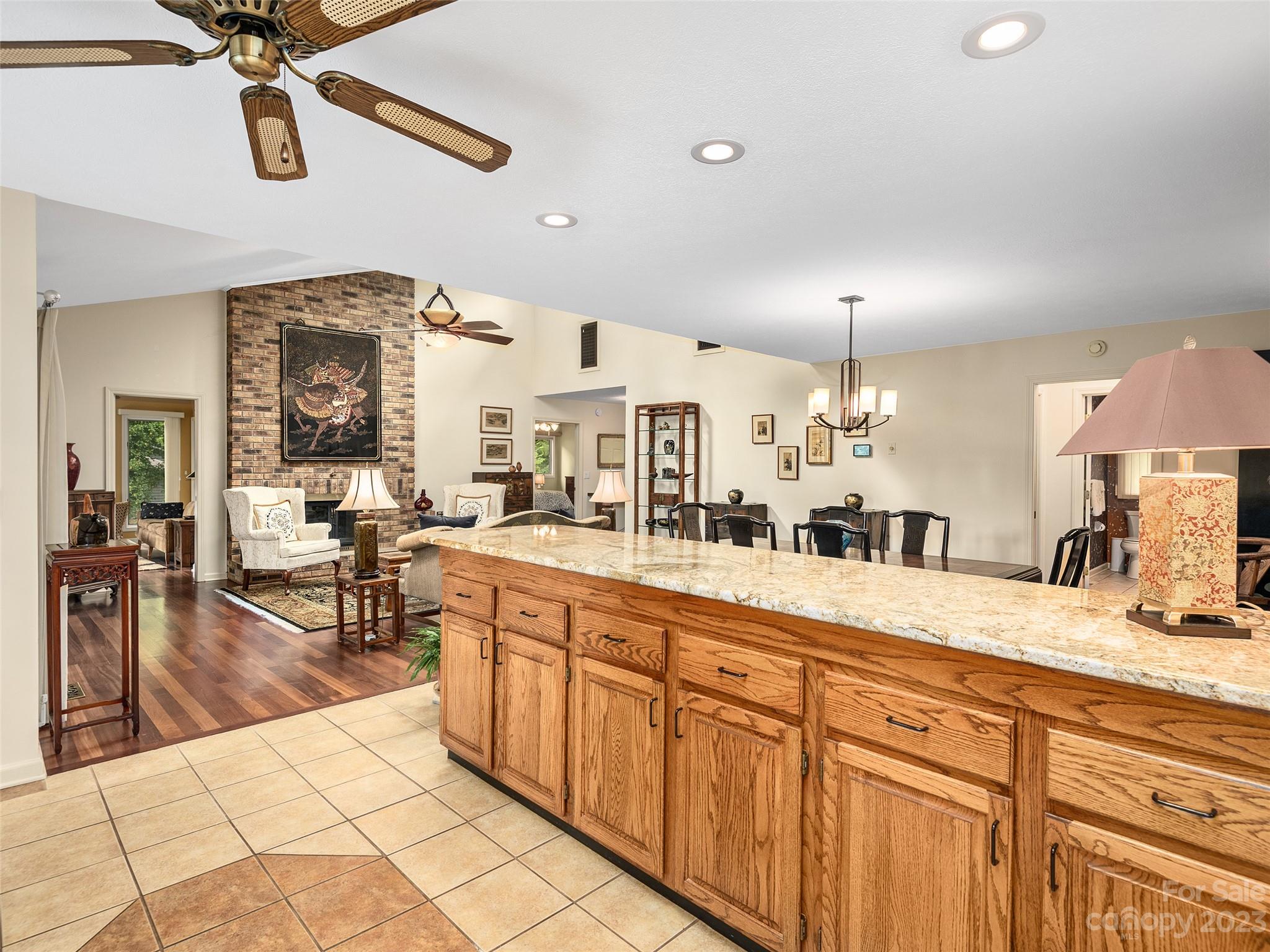 Kenwood Knoll - Residential