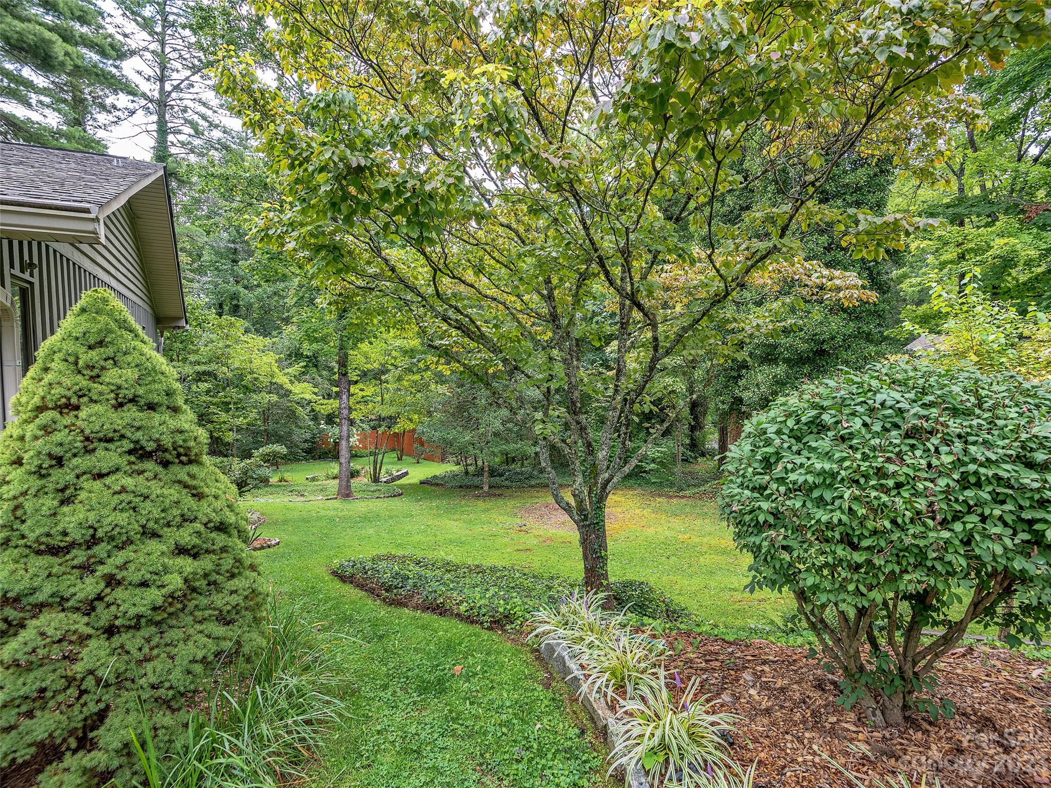 Kenwood Knoll - Residential