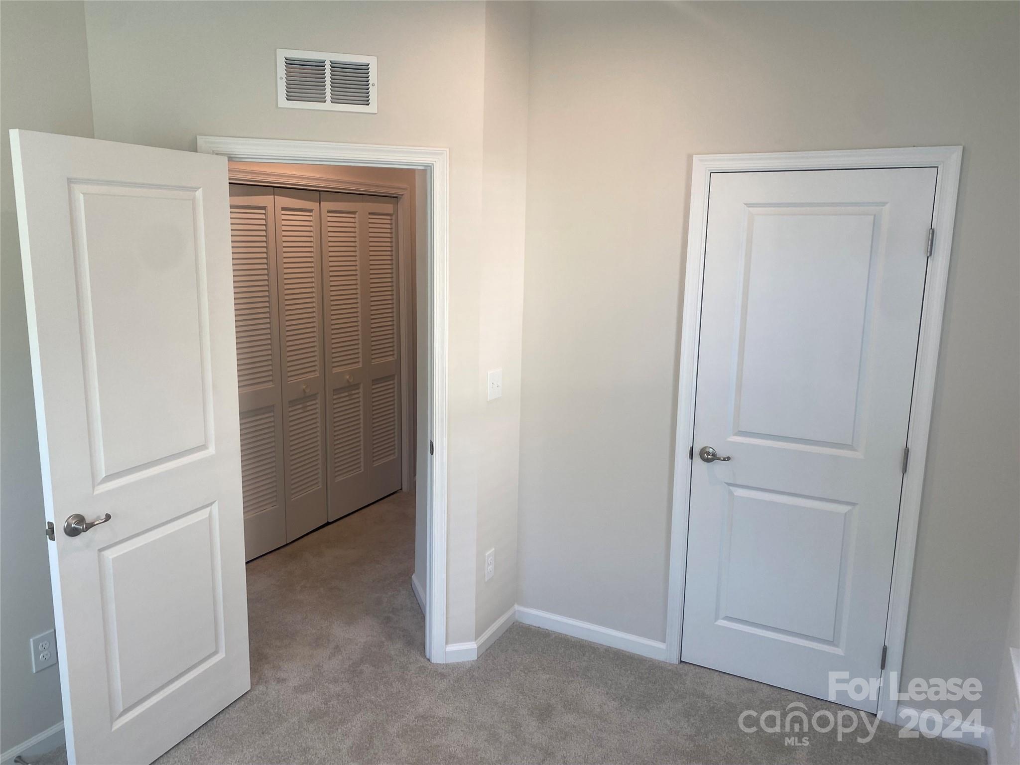 Stone Creek Townhomes - Residential Lease