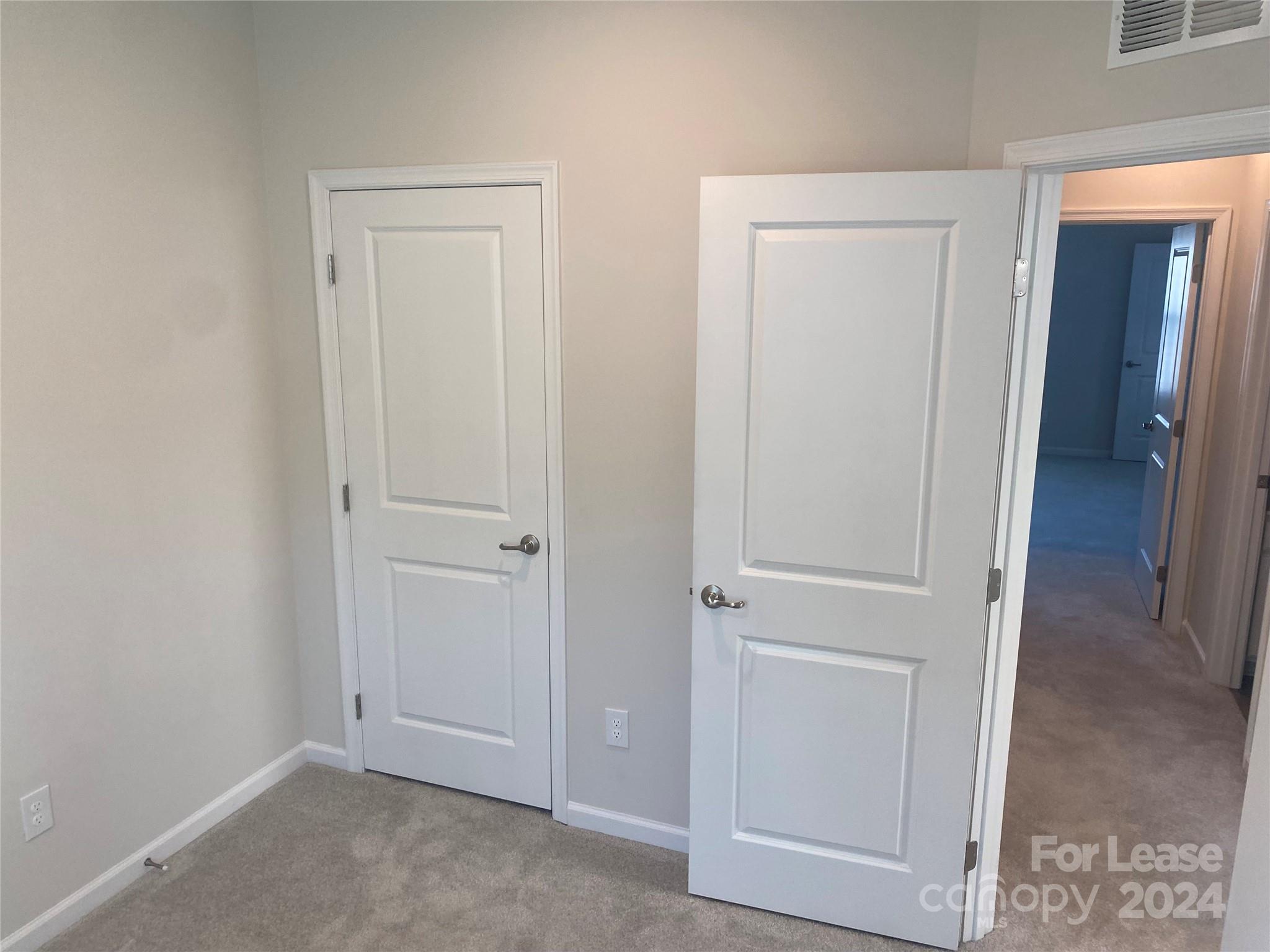 Stone Creek Townhomes - Residential Lease