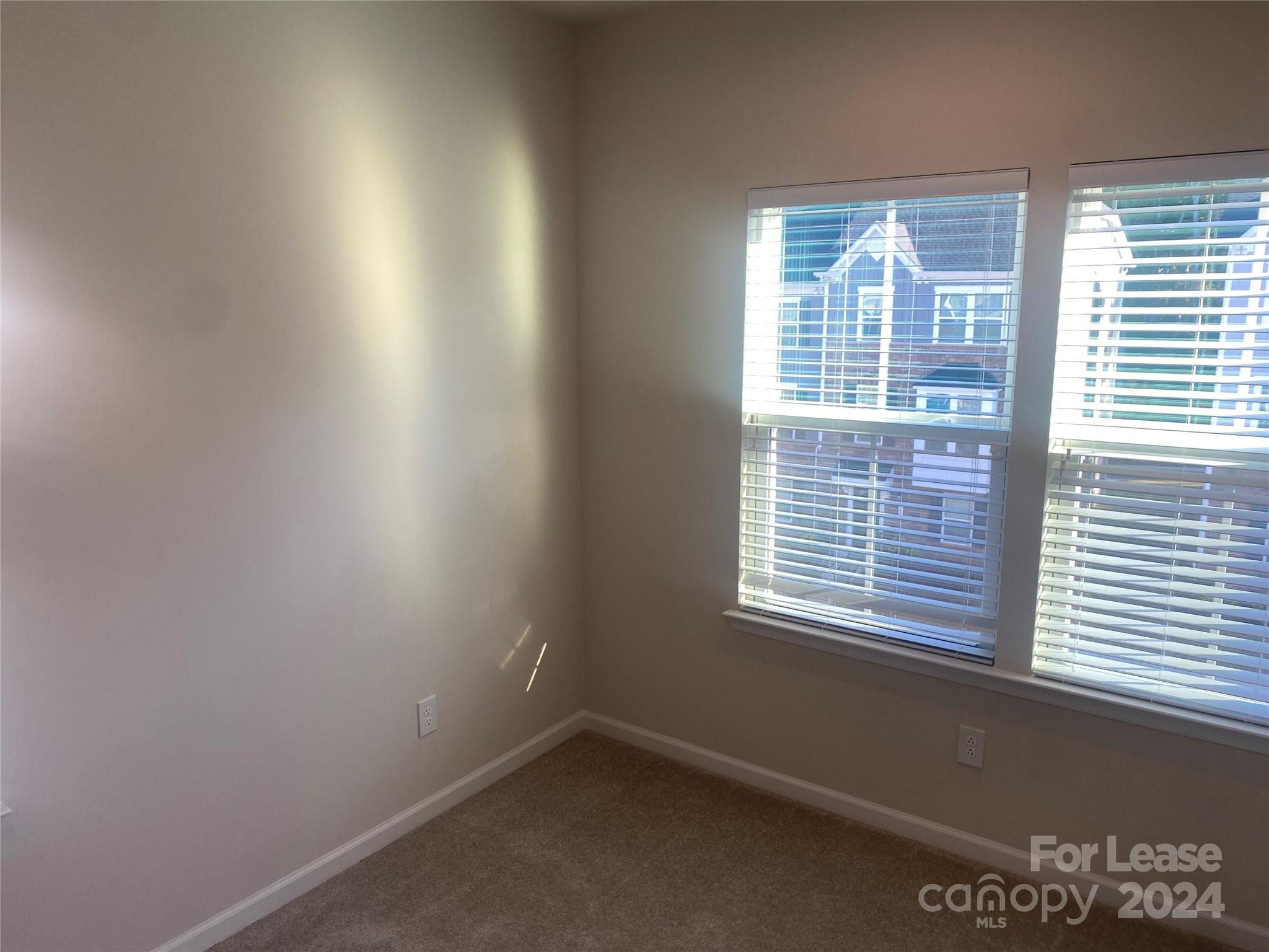 Stone Creek Townhomes - Residential Lease