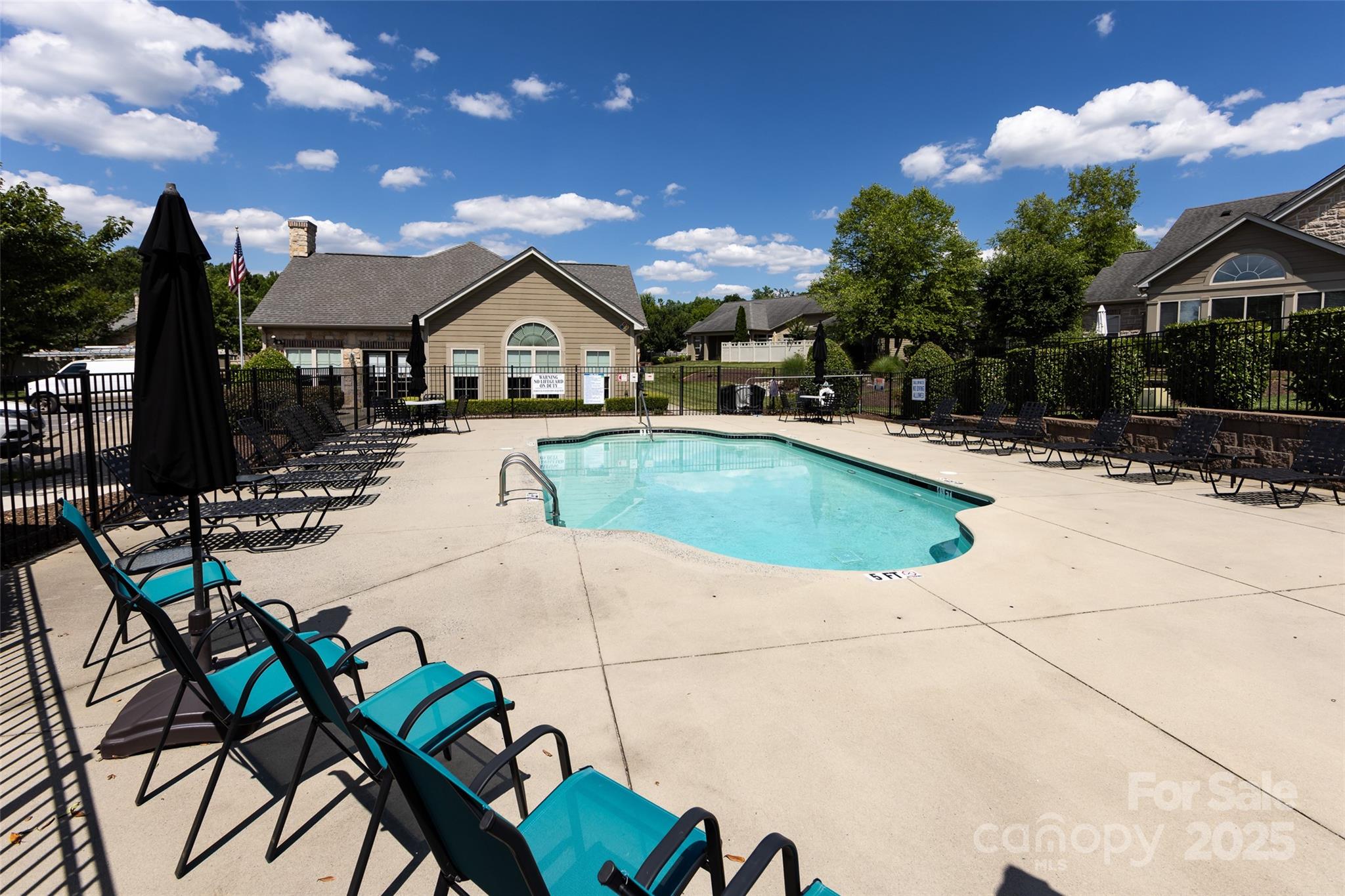 Polo Club at Mountain Island Lake - Residential