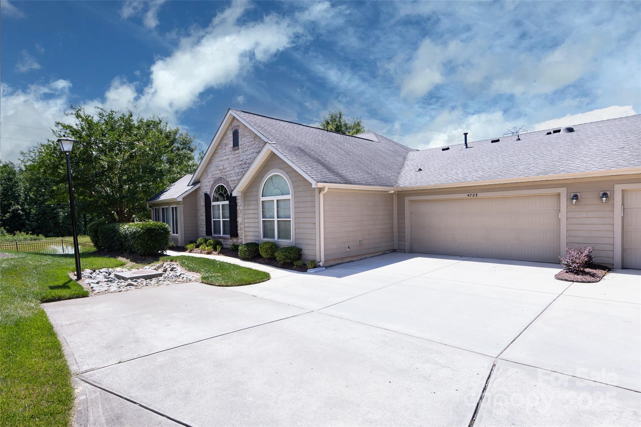 Polo Club at Mountain Island Lake - Residential