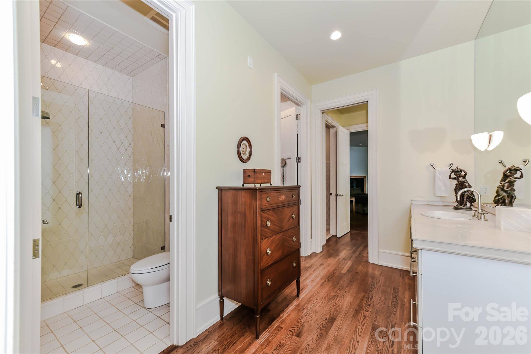 Cabin Woods - Residential