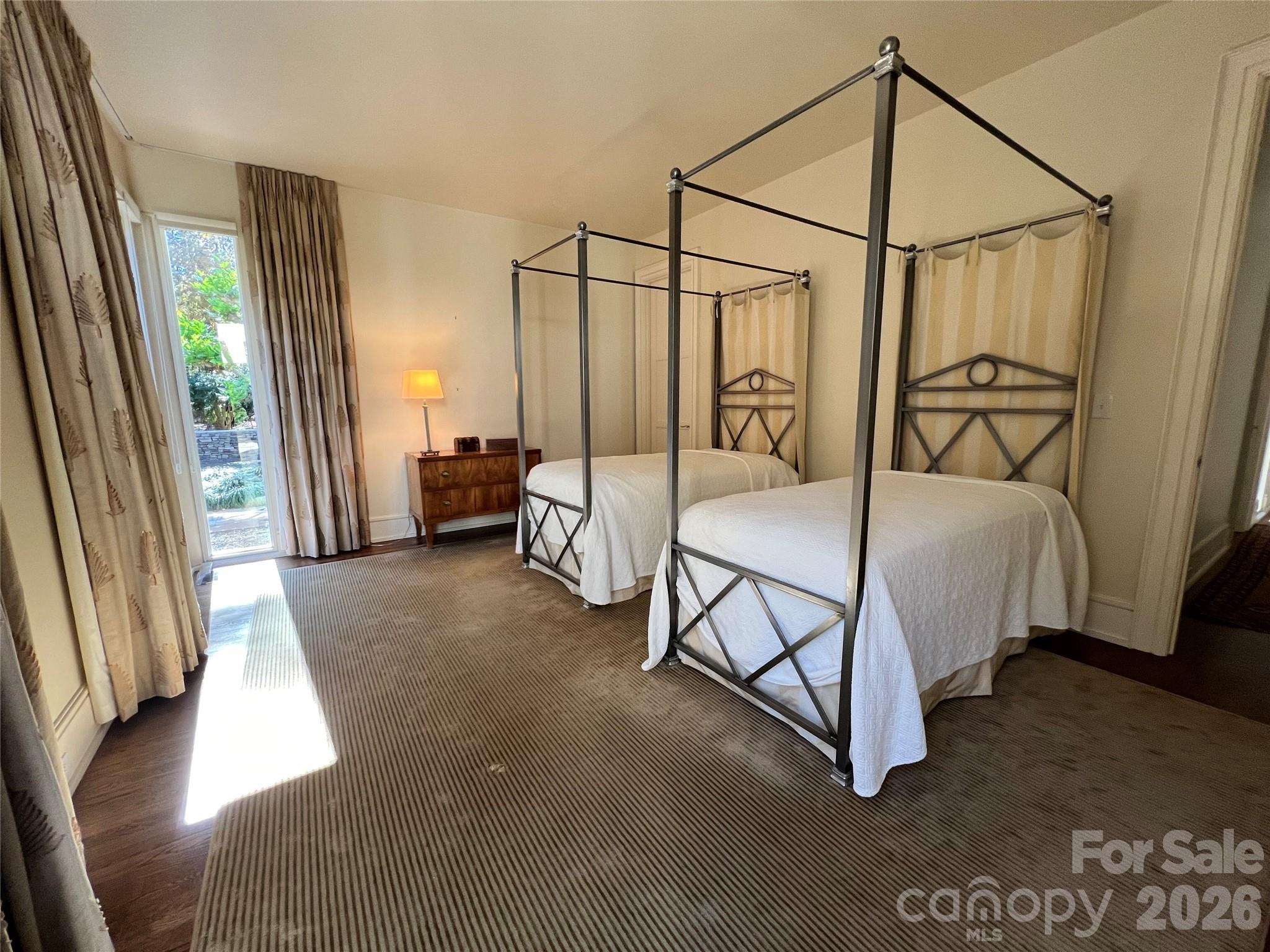 Cabin Woods - Residential