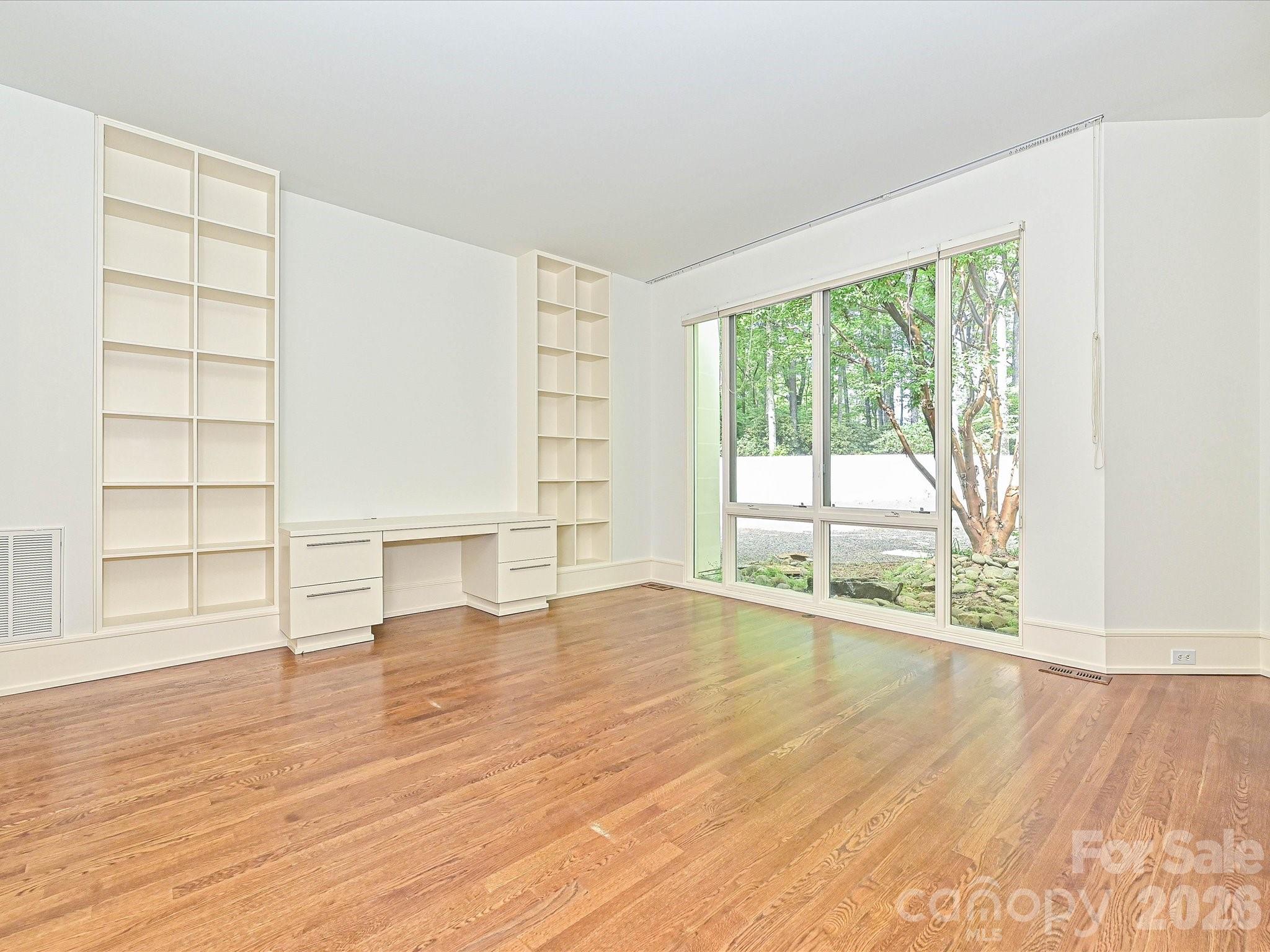 Cabin Woods - Residential