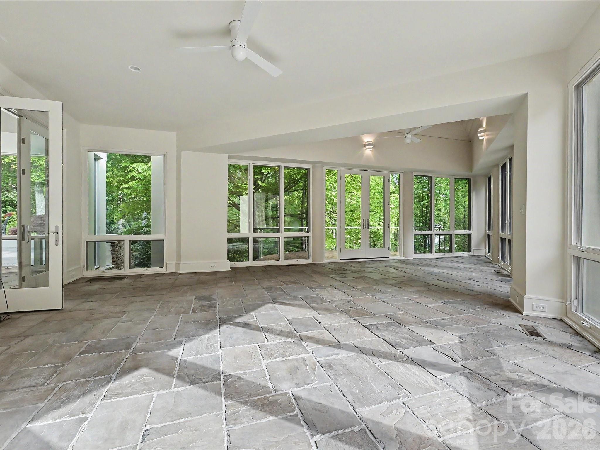 Cabin Woods - Residential