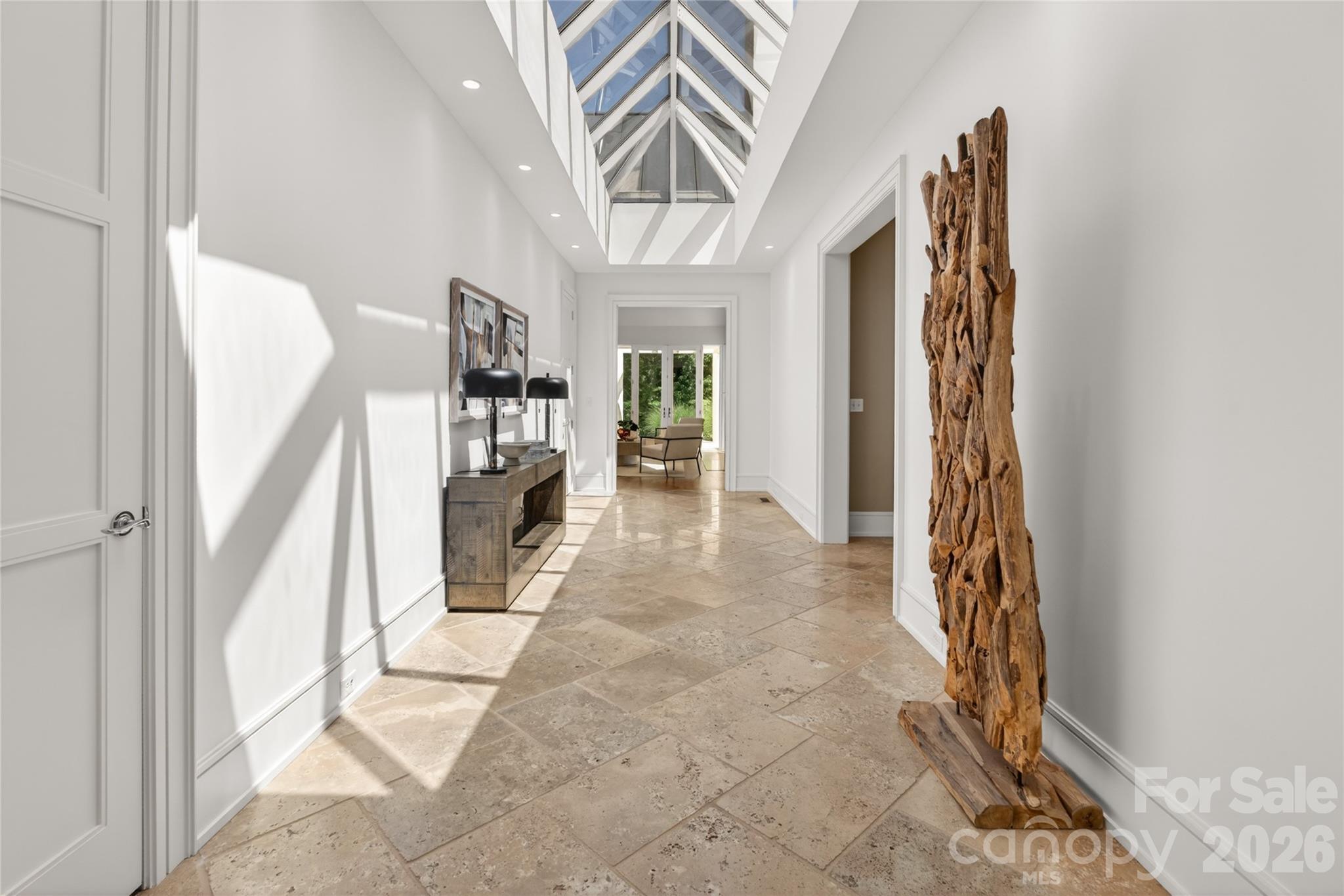 606 Ardrey Circle