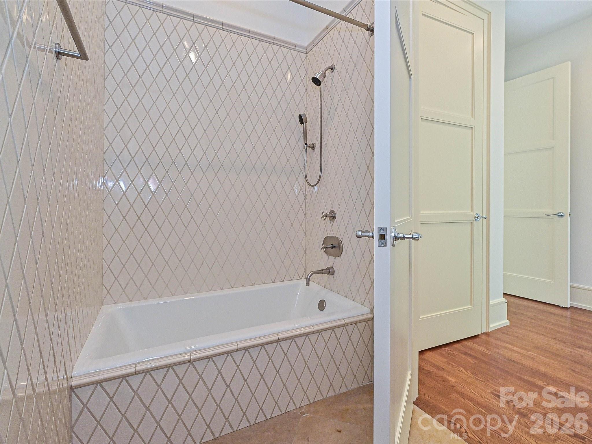 Cabin Woods - Residential