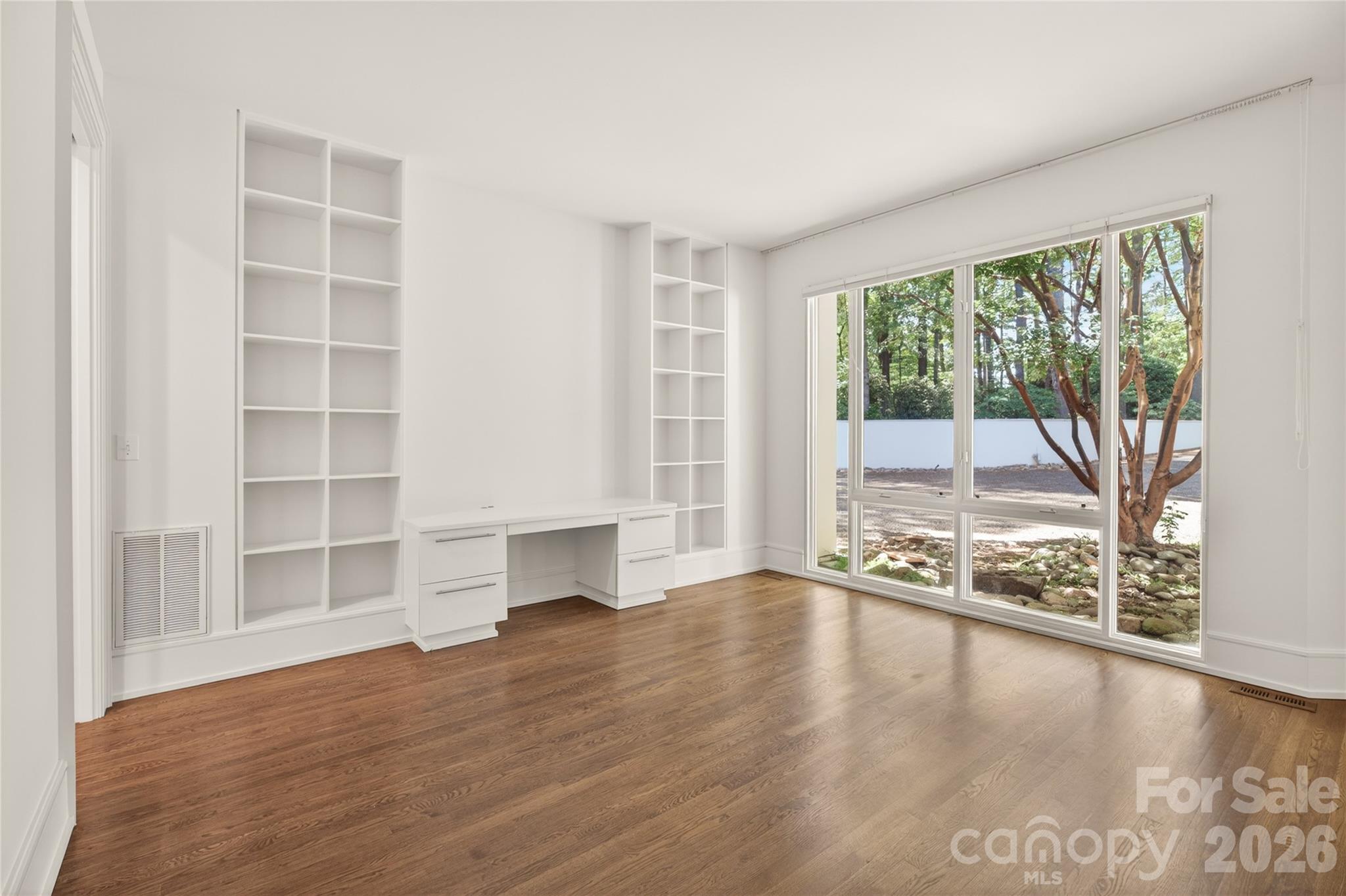 Cabin Woods - Residential