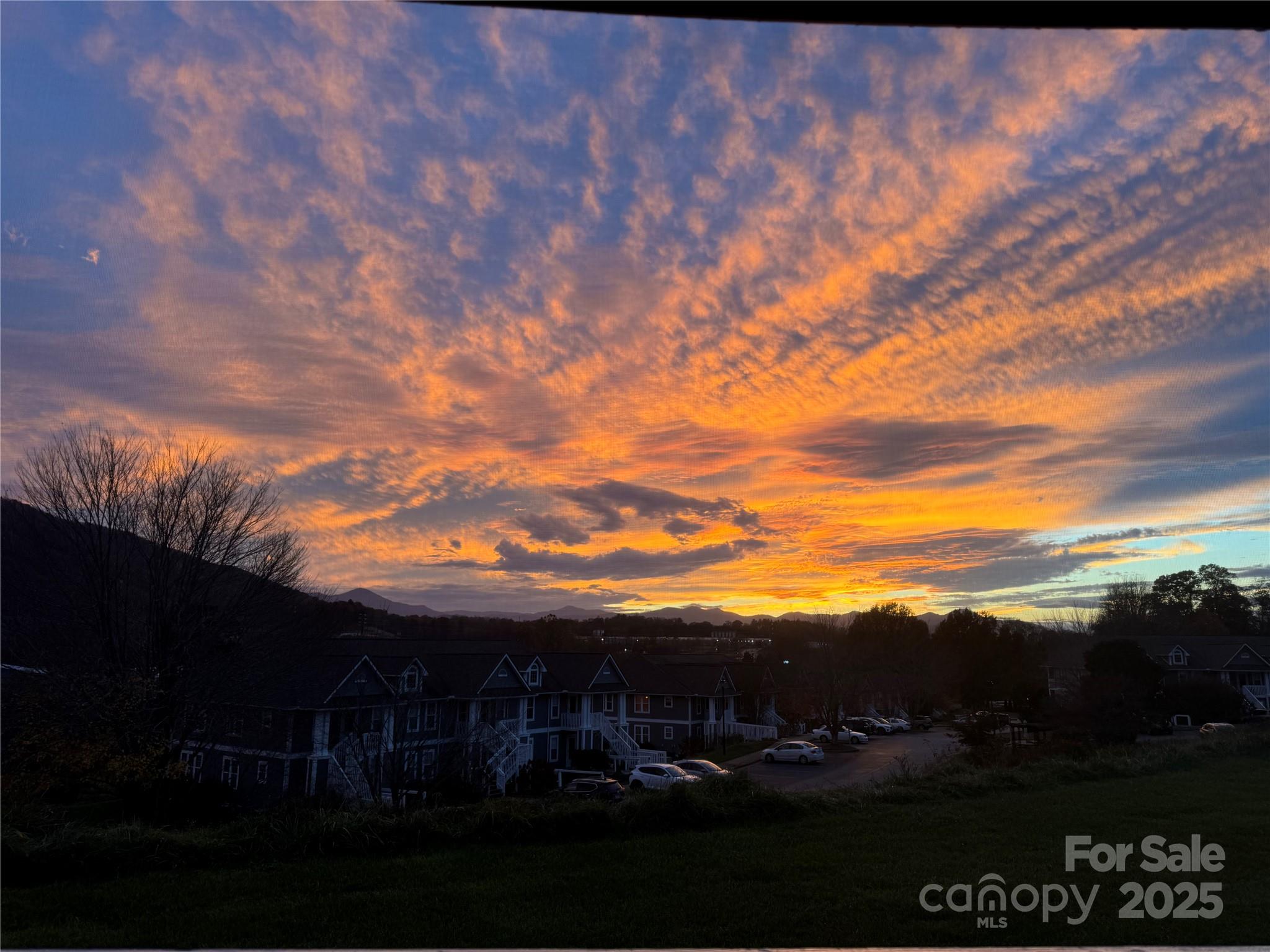 Asheville, North Carolina 28806, United States, 2 Bedrooms Bedrooms, ,2 BathroomsBathrooms,Residential,Active,100743