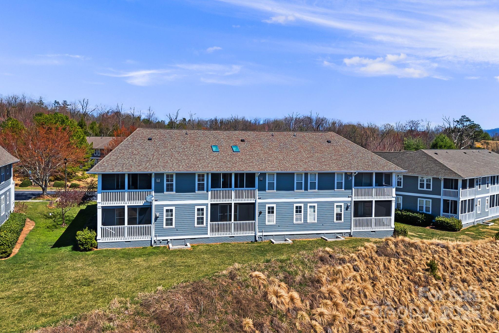 Asheville, North Carolina 28806, United States, 2 Bedrooms Bedrooms, ,2 BathroomsBathrooms,Residential,Active,100743