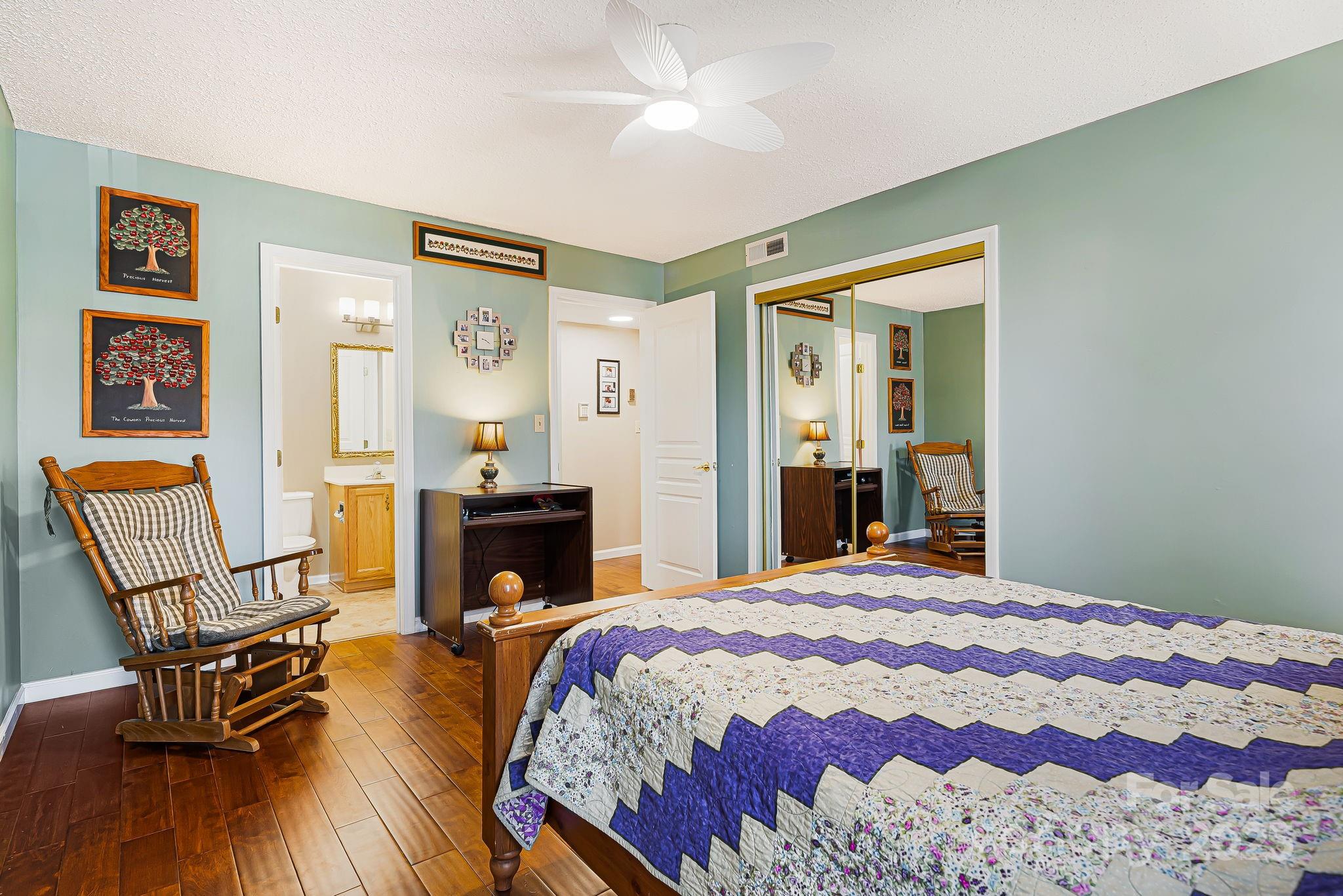 Asheville, North Carolina 28806, United States, 2 Bedrooms Bedrooms, ,2 BathroomsBathrooms,Residential,Active,100743