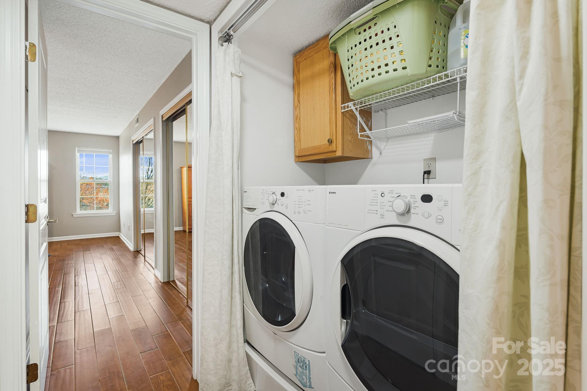 Asheville, North Carolina 28806, United States, 2 Bedrooms Bedrooms, ,2 BathroomsBathrooms,Residential,Active,100743