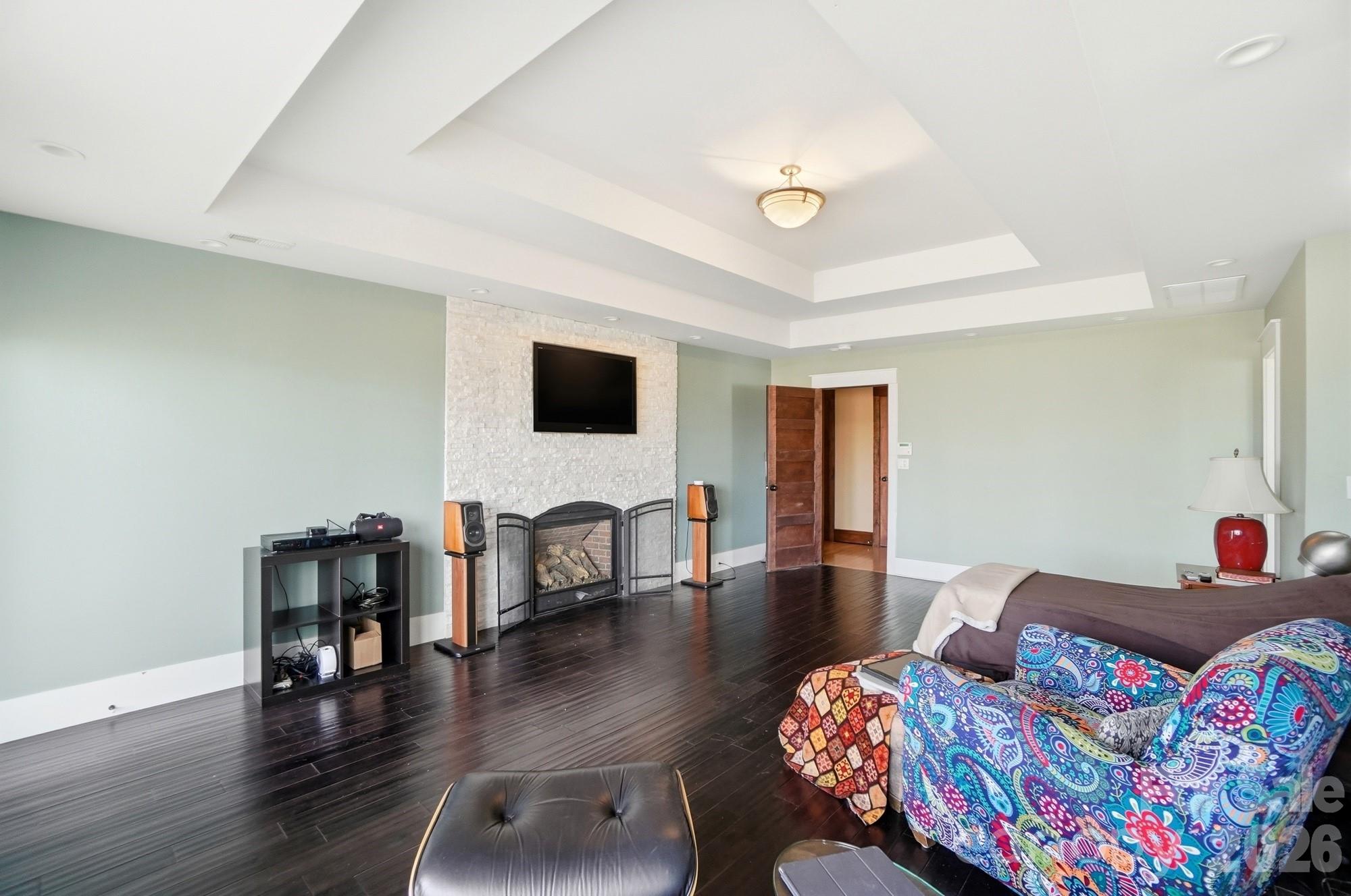 Pages Pond - Residential