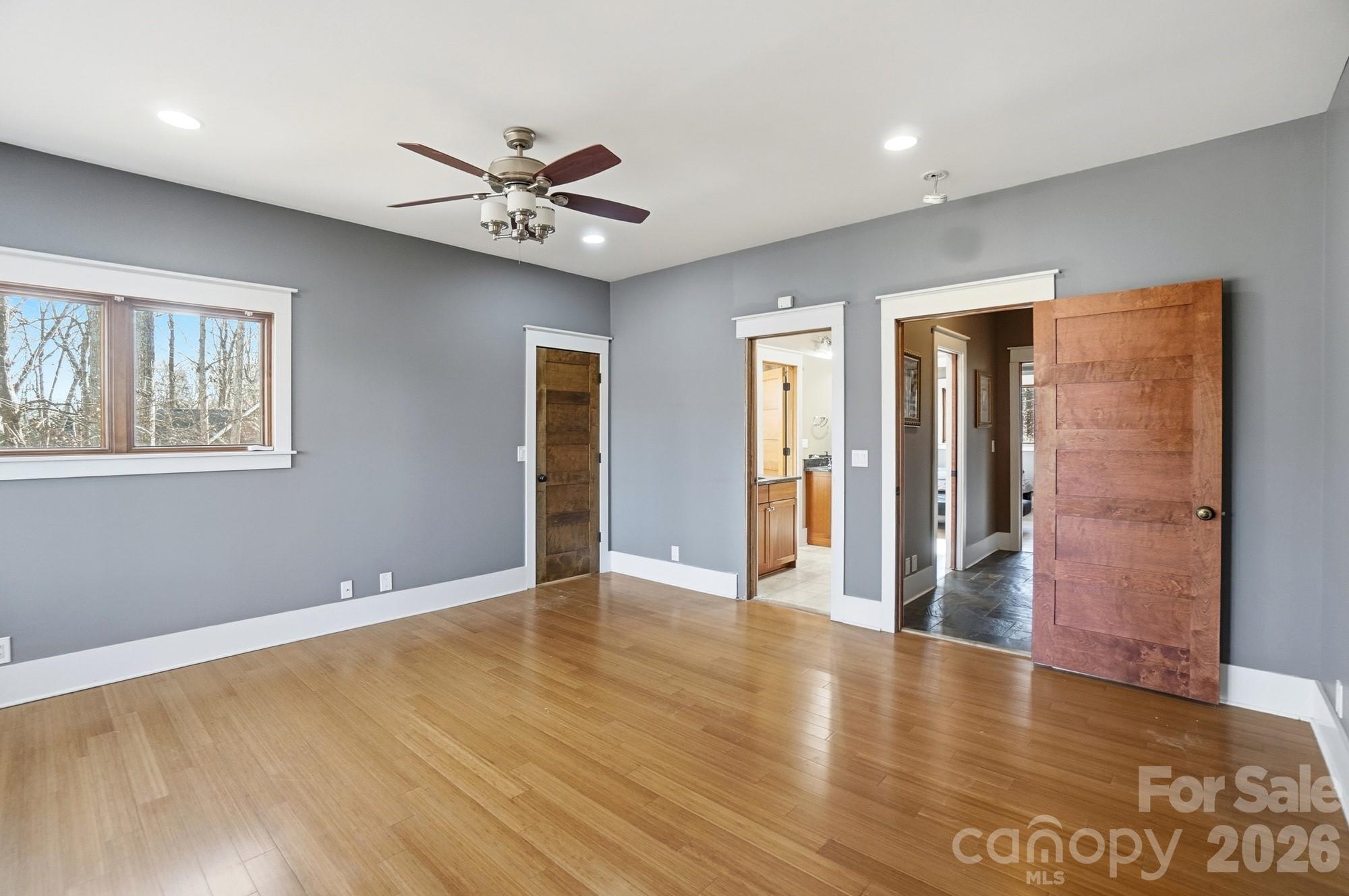 Pages Pond - Residential