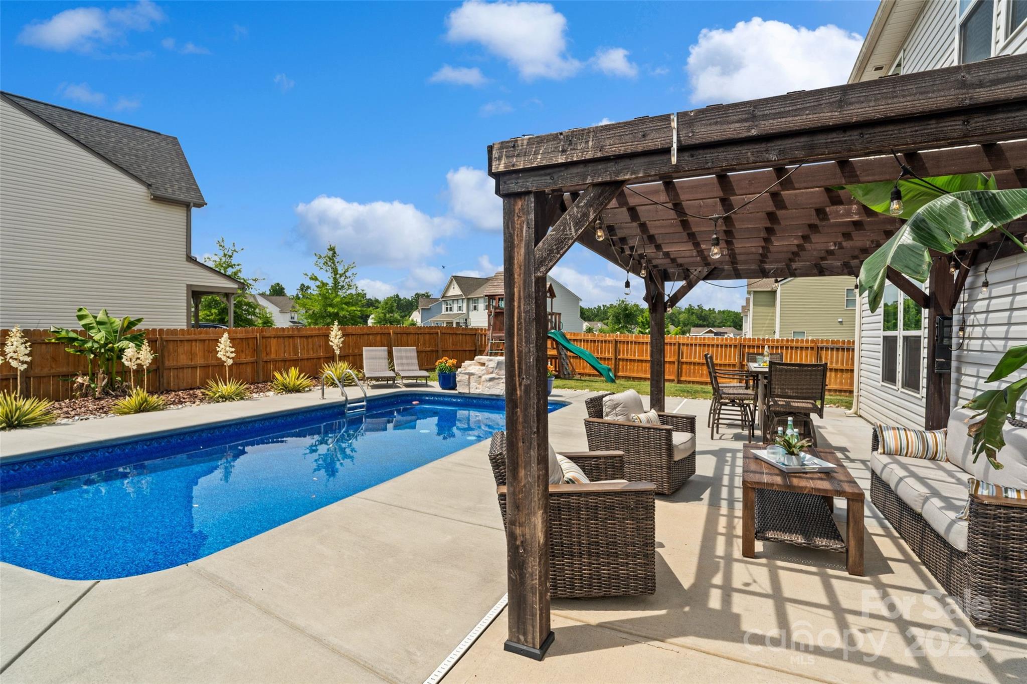 Oaks At Clover - Residential