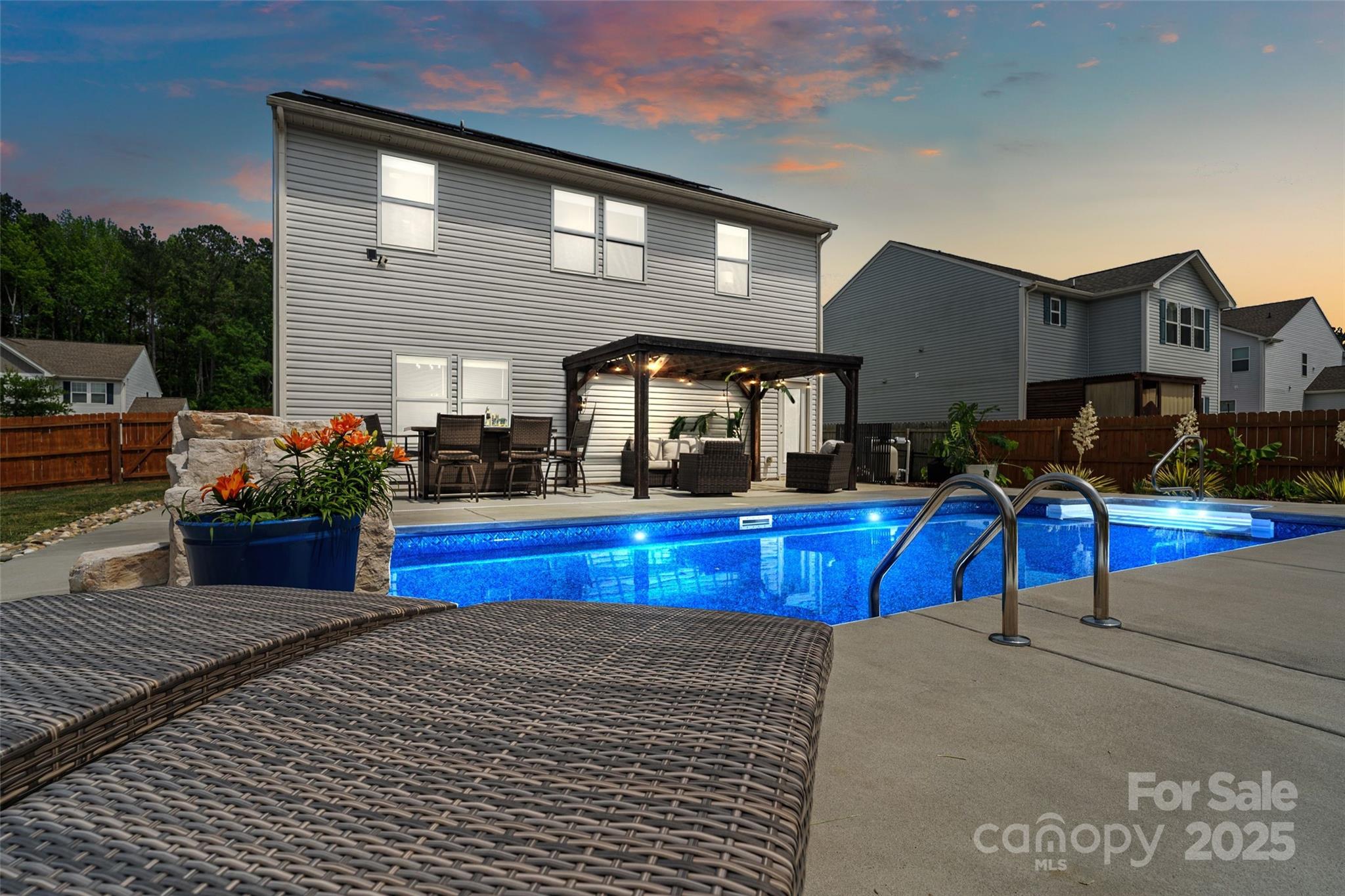 Oaks At Clover - Residential