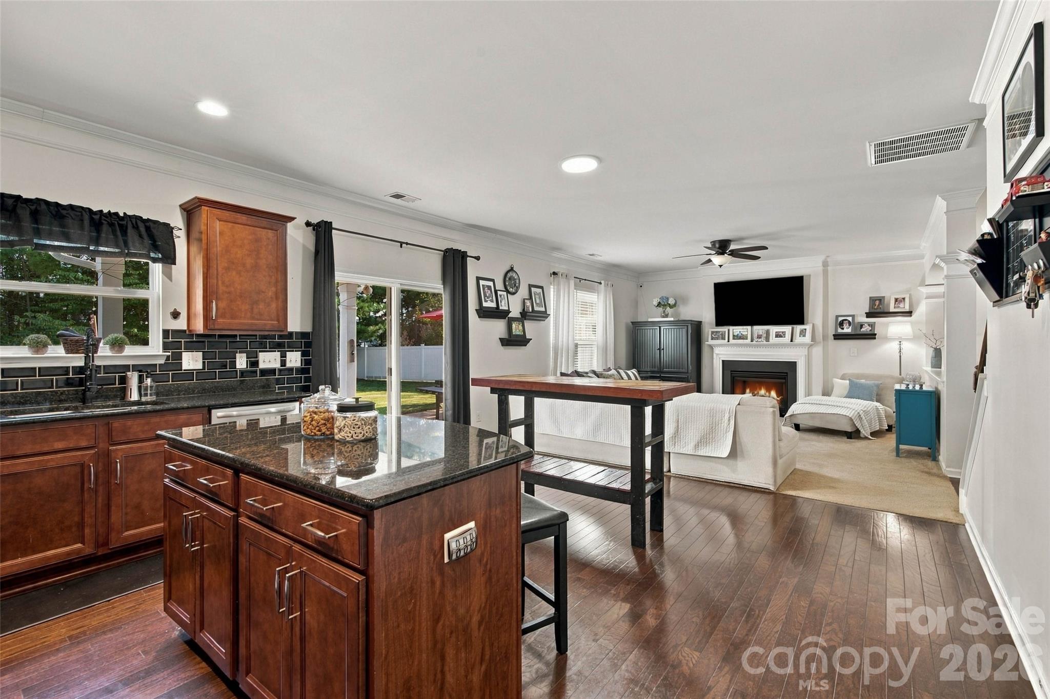 7337 Adirondack Drive