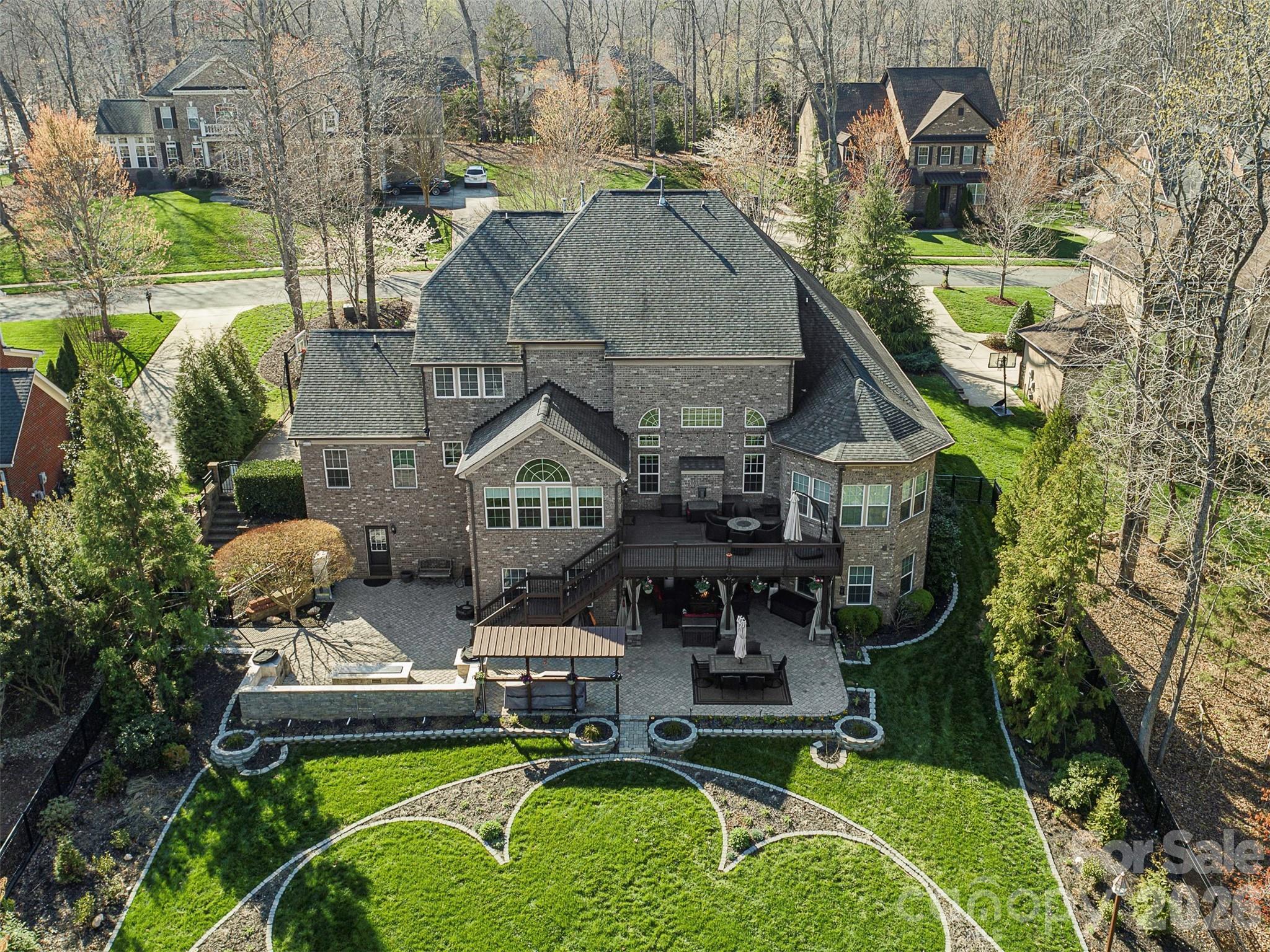 7209 Yellowhorn Trail