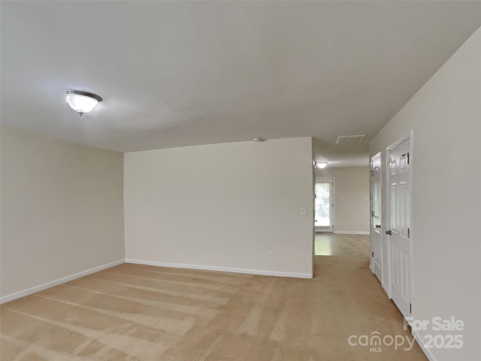 9339 Bradstreet Commons Way 25