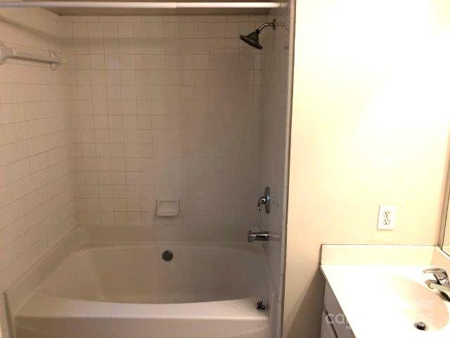 Oak Park - Residential Lease