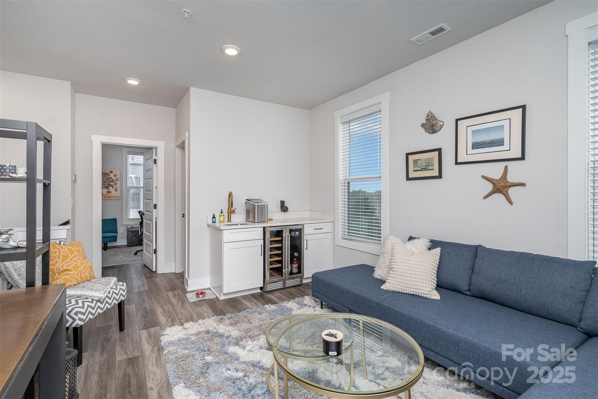 Tremont Station - Residential