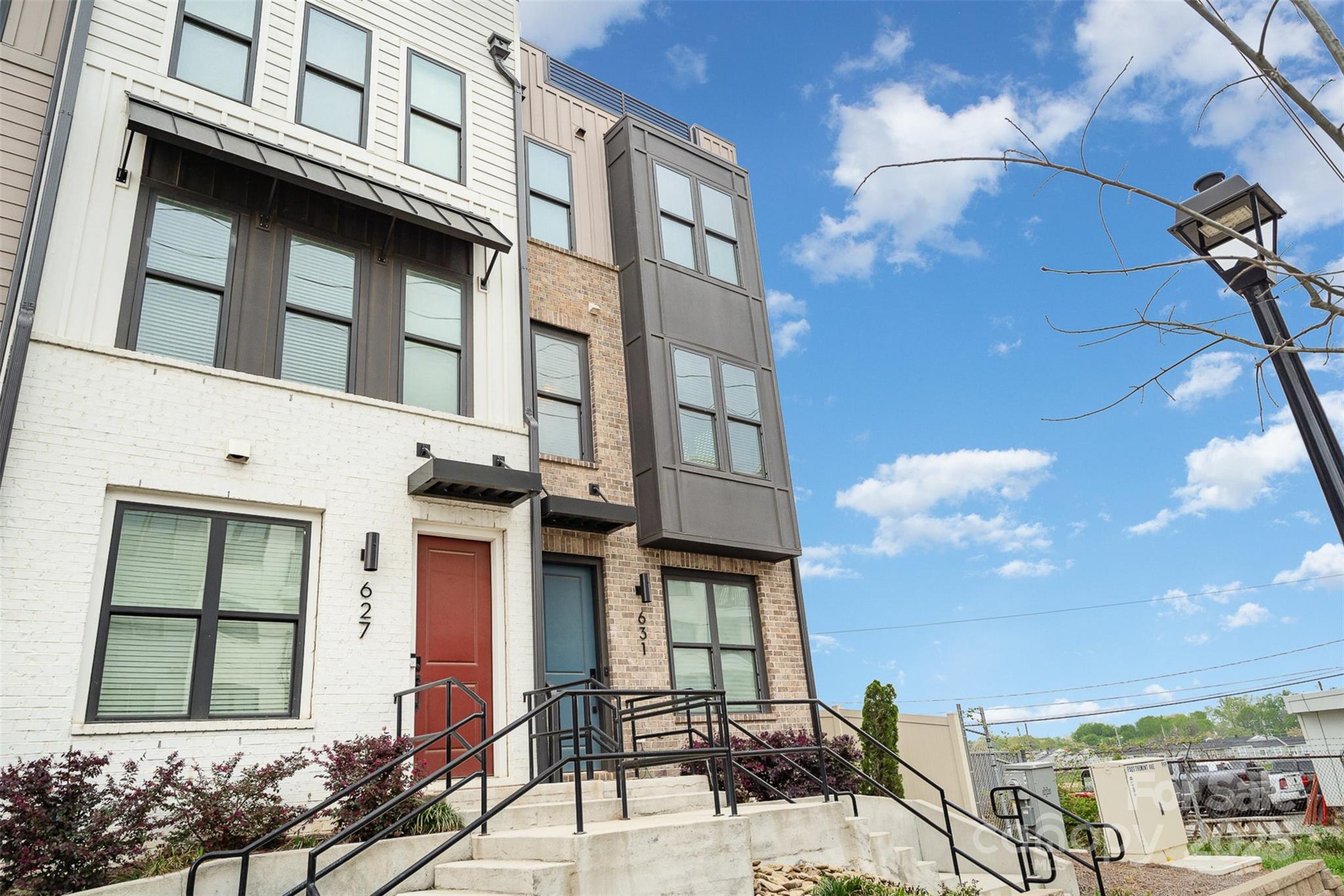 631 W Tremont Avenue