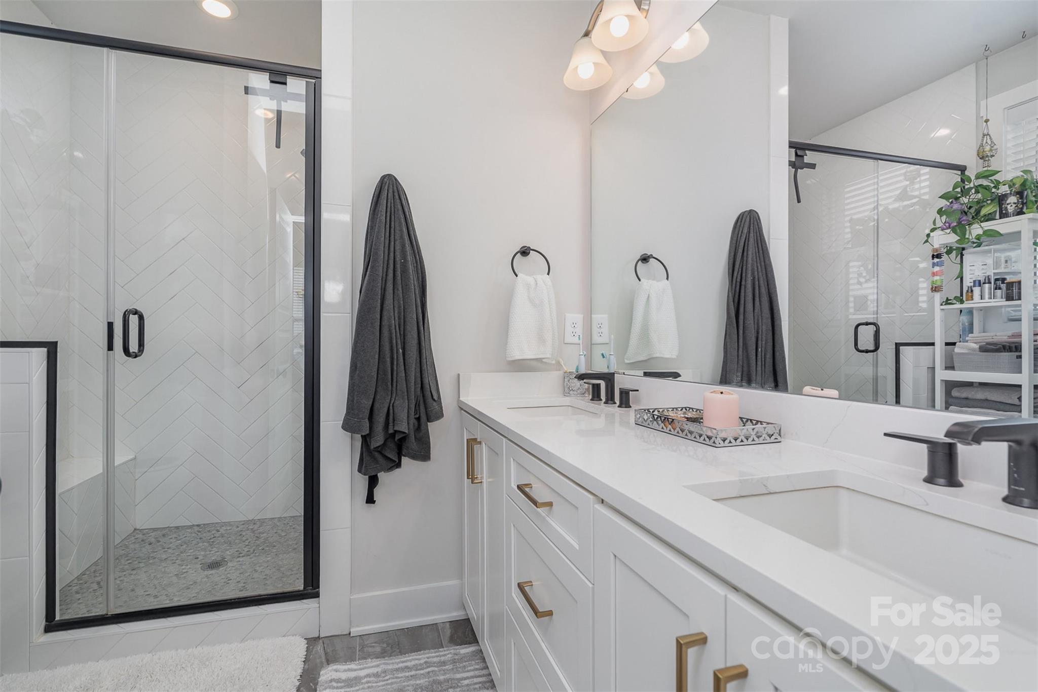 Tremont Station - Residential