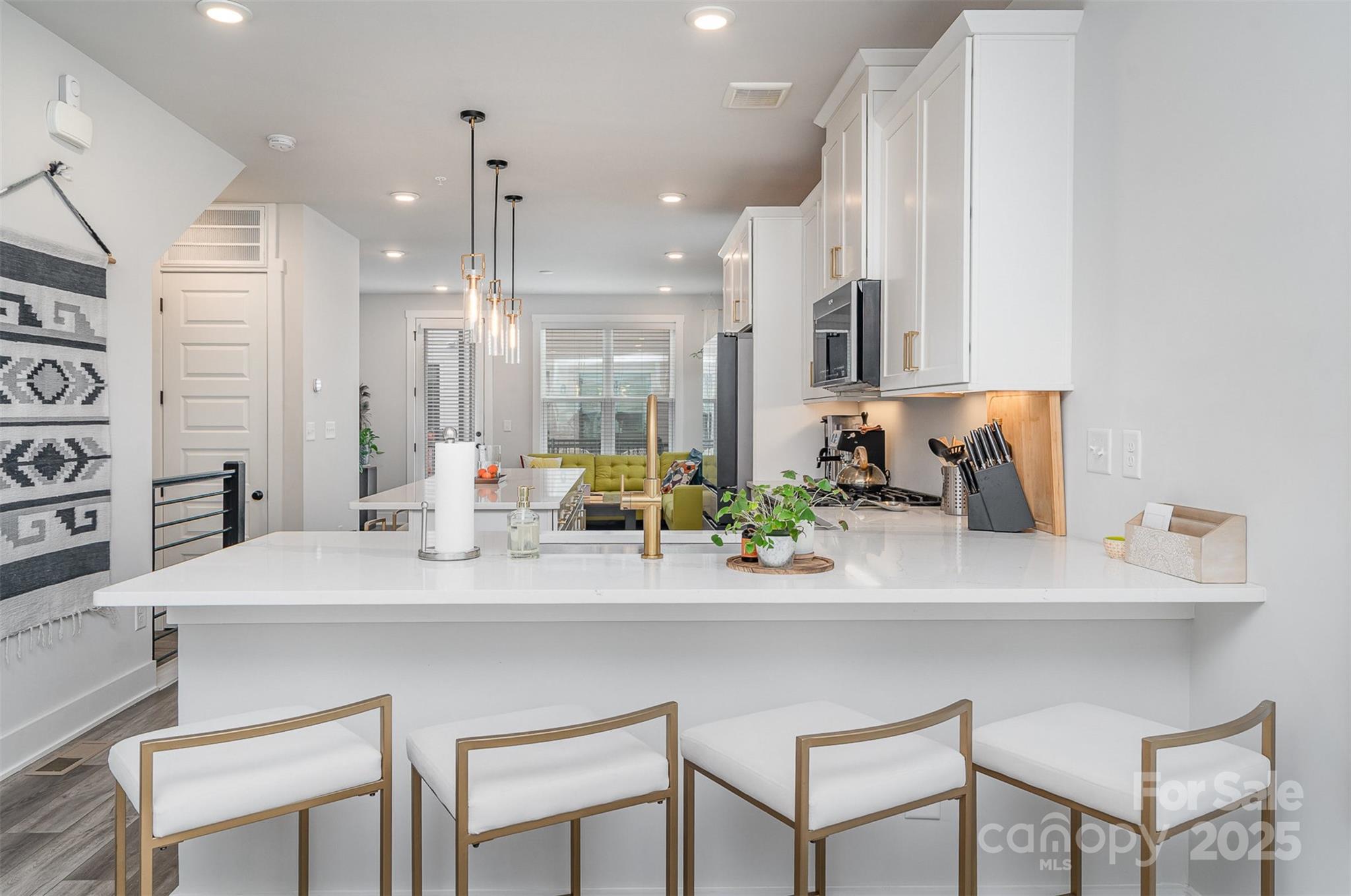 Tremont Station - Residential