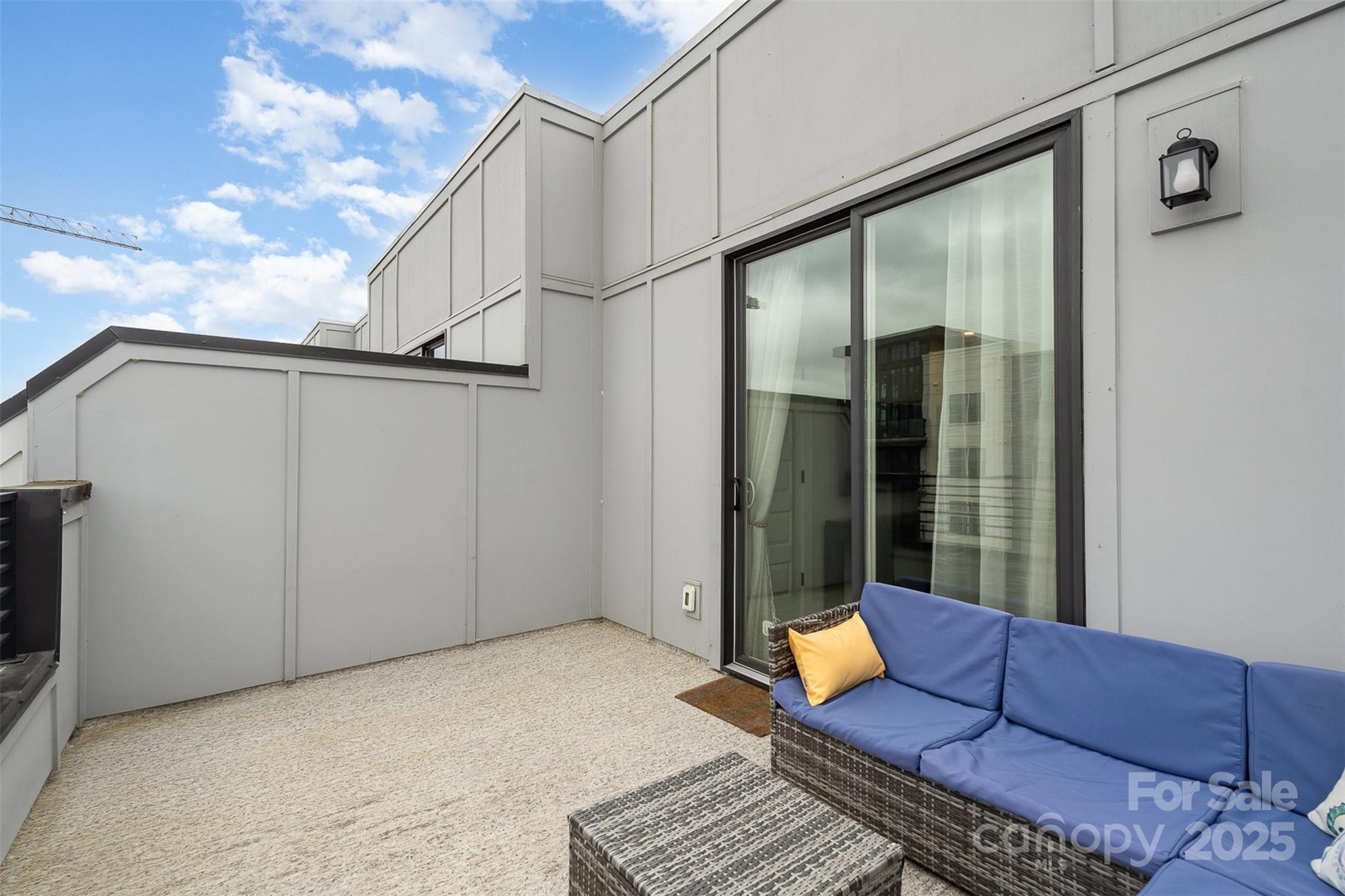 Tremont Station - Residential