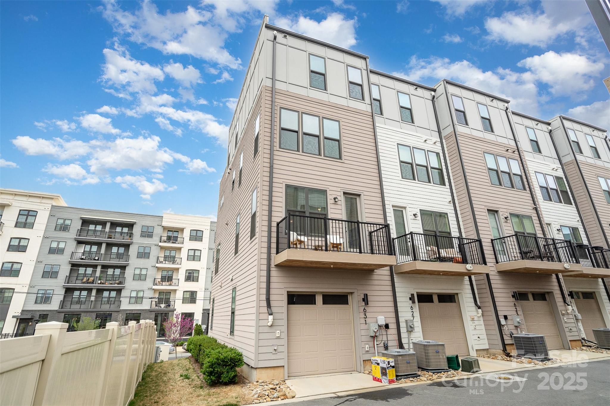 Tremont Station - Residential