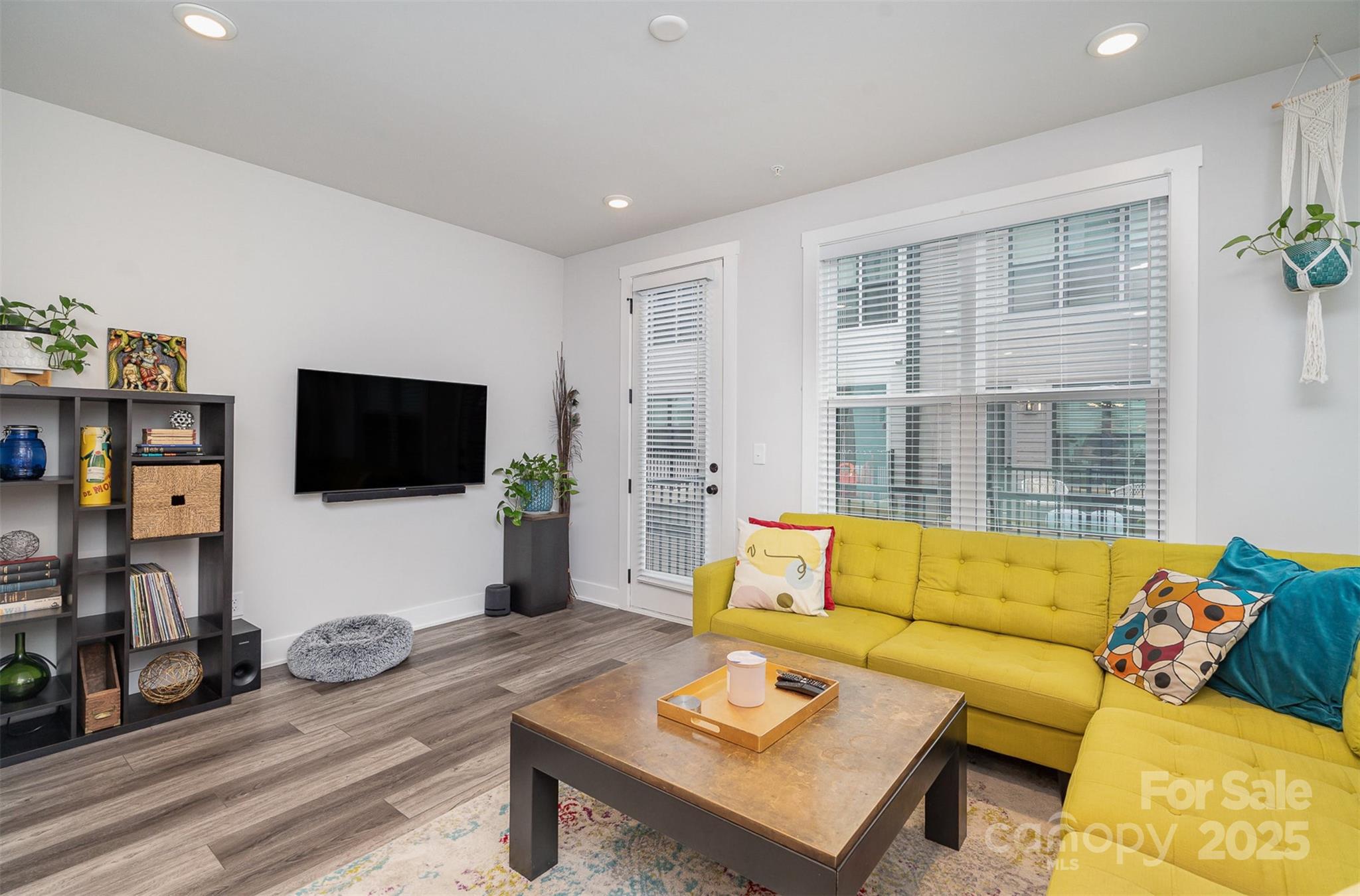 Tremont Station - Residential