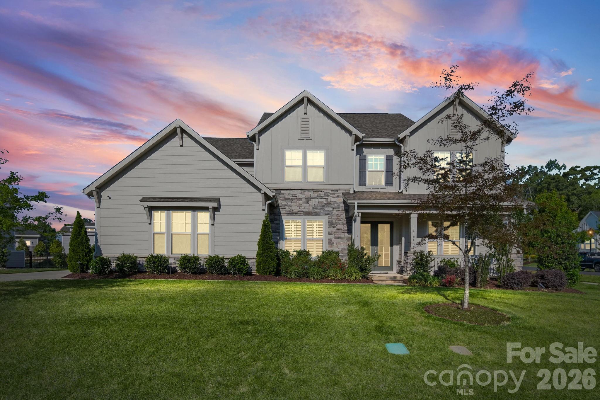 Hollins Grove - Residential