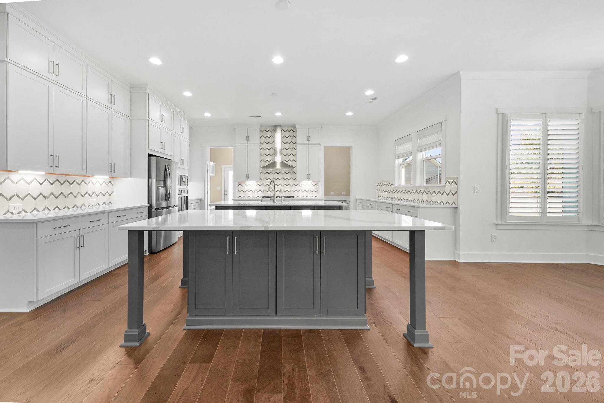 Hollins Grove - Residential